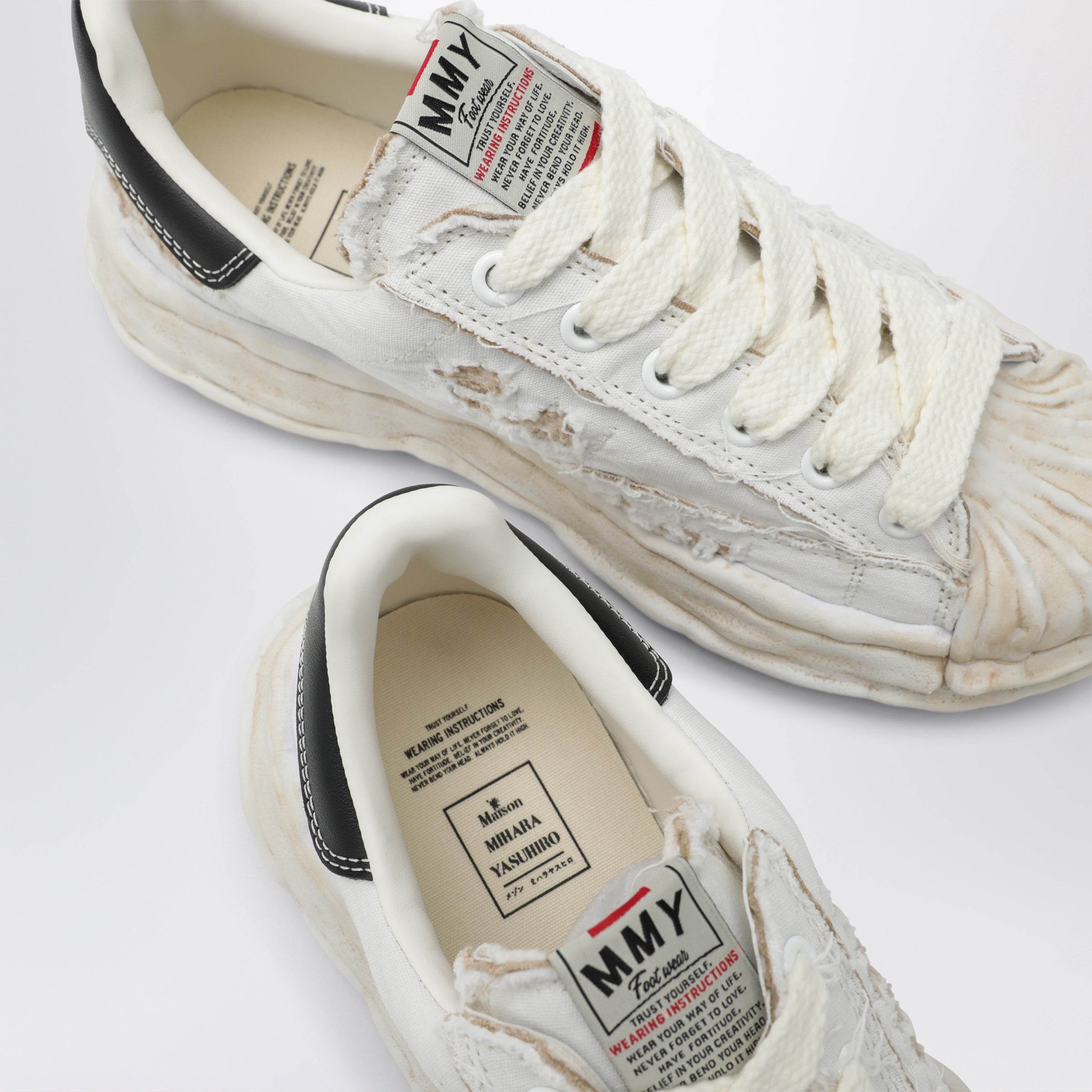 Maison MIHARA YASUHIRO Blakey sneakers in white canvas with worn