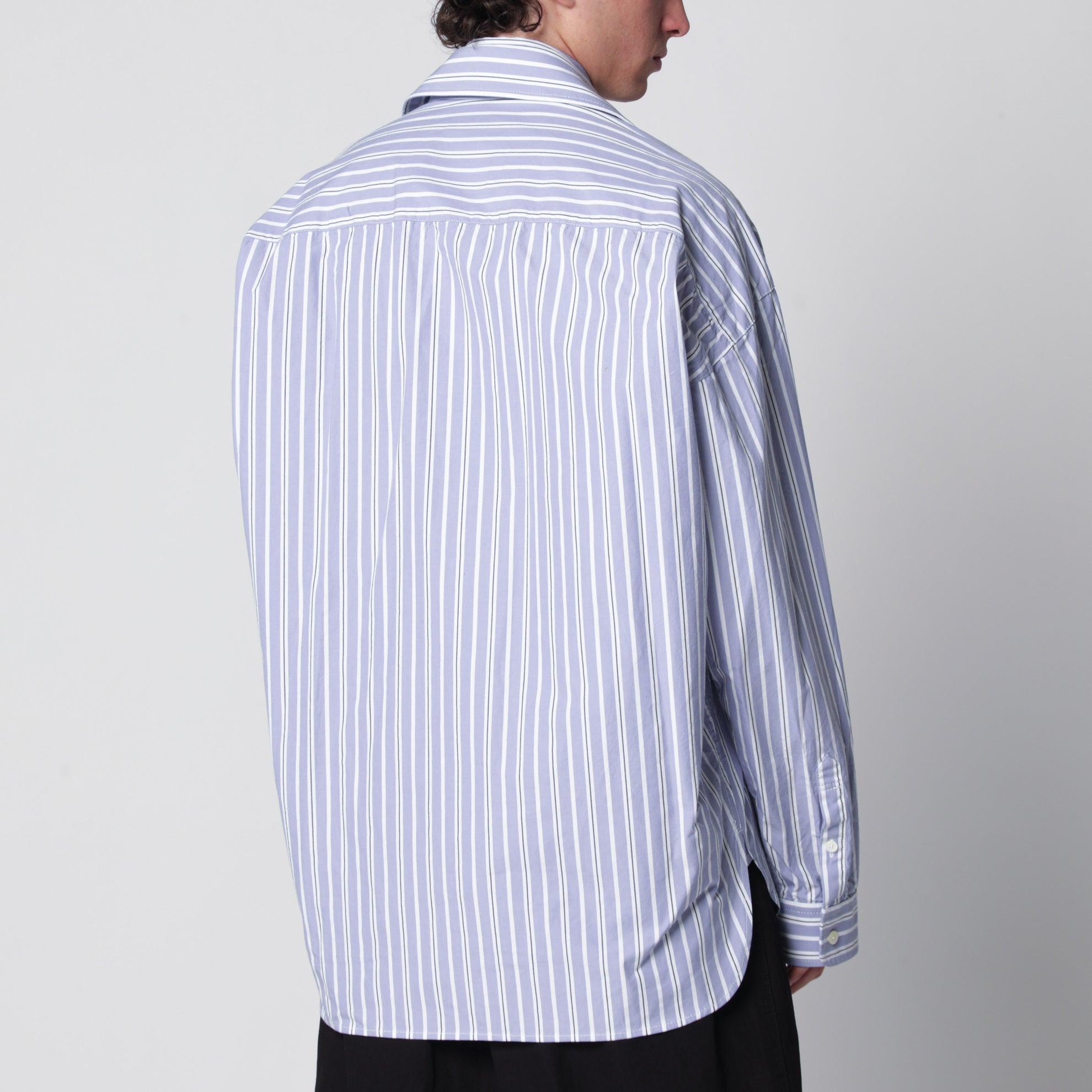 Camicia doppio strato in cotone azzurra a righe