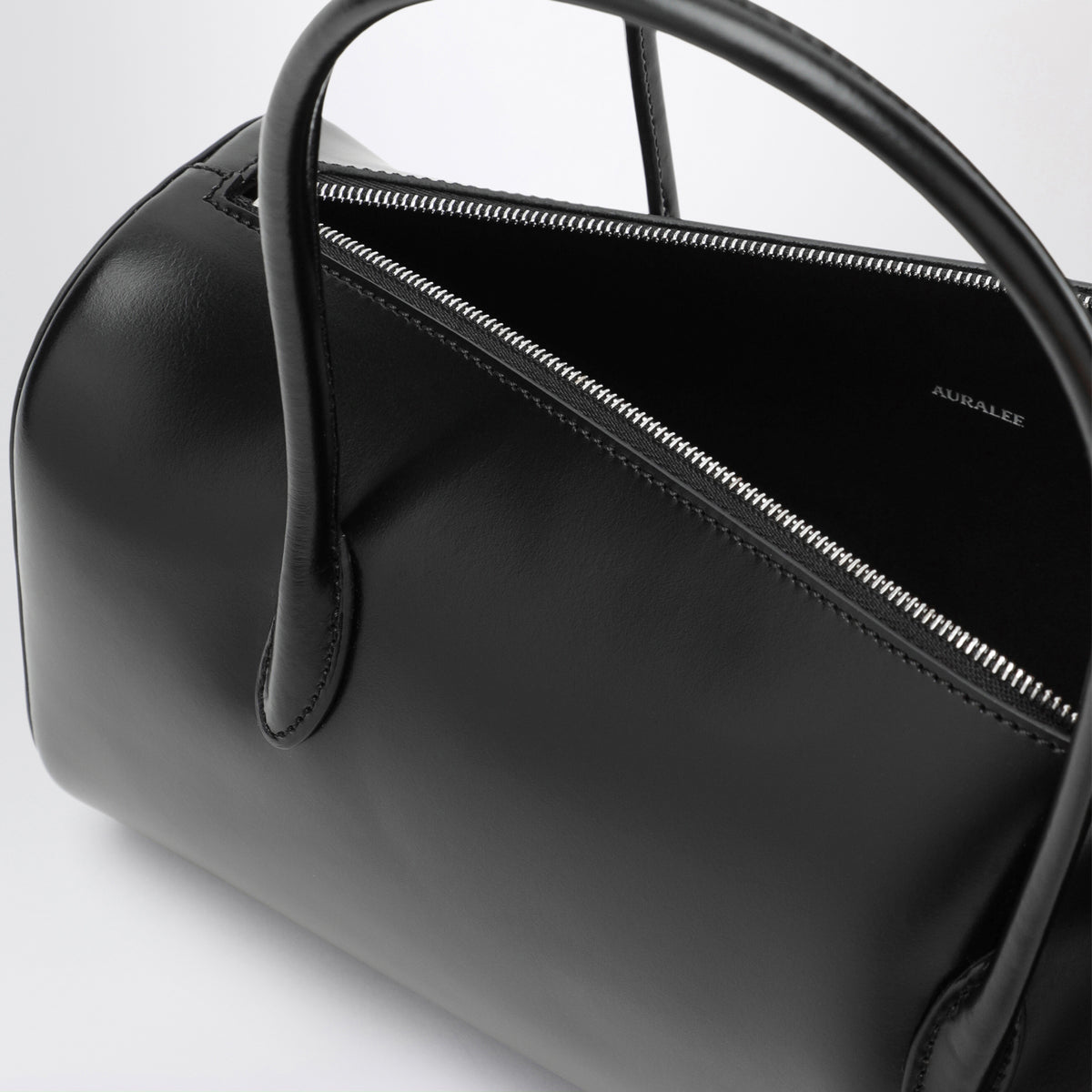 Schwarze Mini-Boston-Tasche aus Rindsleder