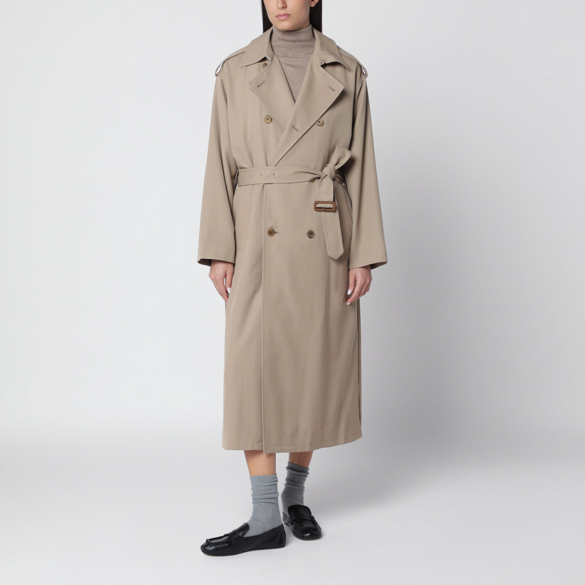 Beige wool trench coat with removable lining
