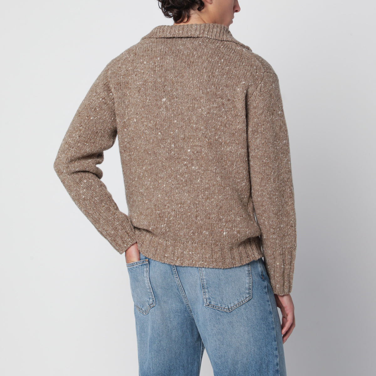 Brauner melierter Pullover aus Wolle