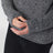 Maglia girocollo grigio antracite in lana