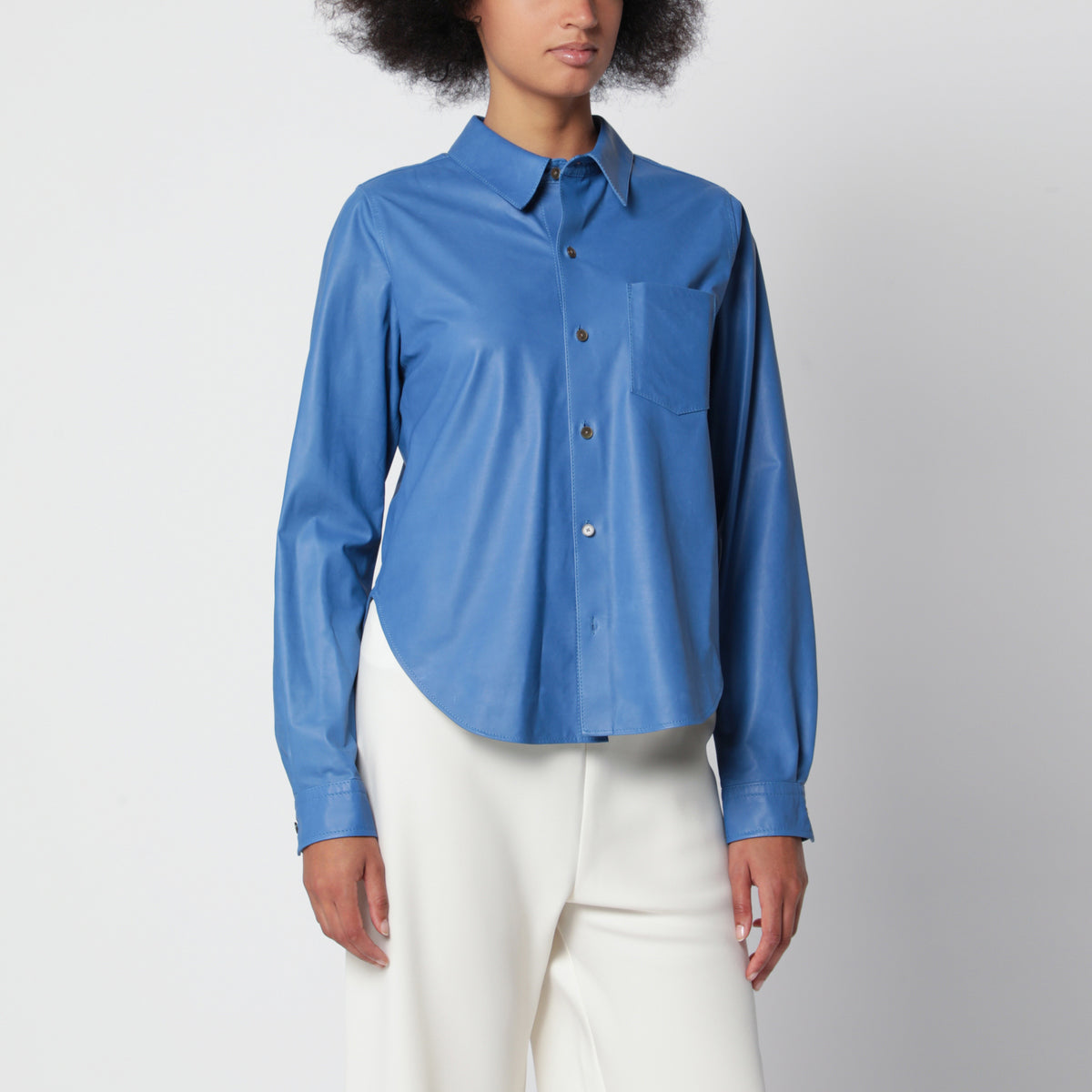 Royal blue shirt in calf leather