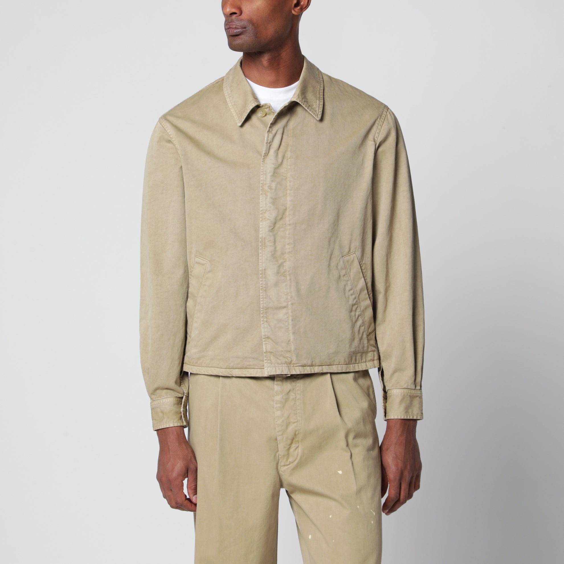 Garment-dyed Finx chino blouse in beige cotton