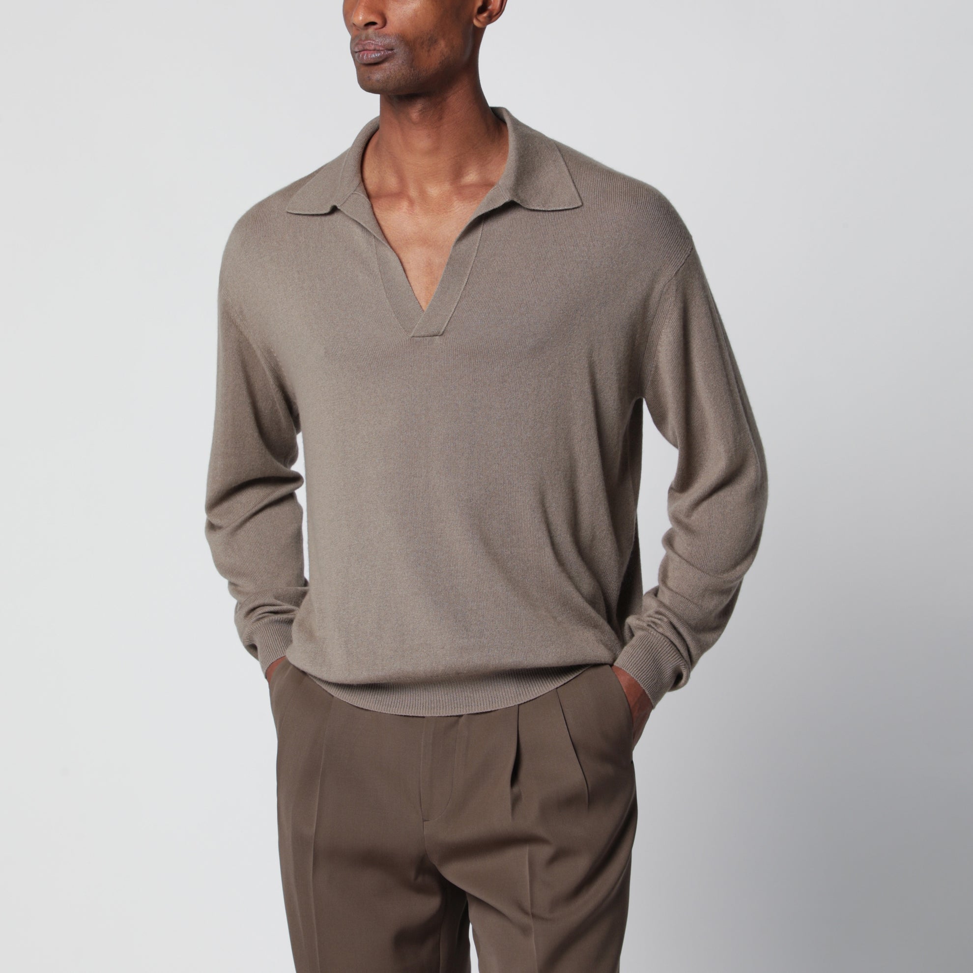 Polo Skipper in cashmere e seta marrone kaki