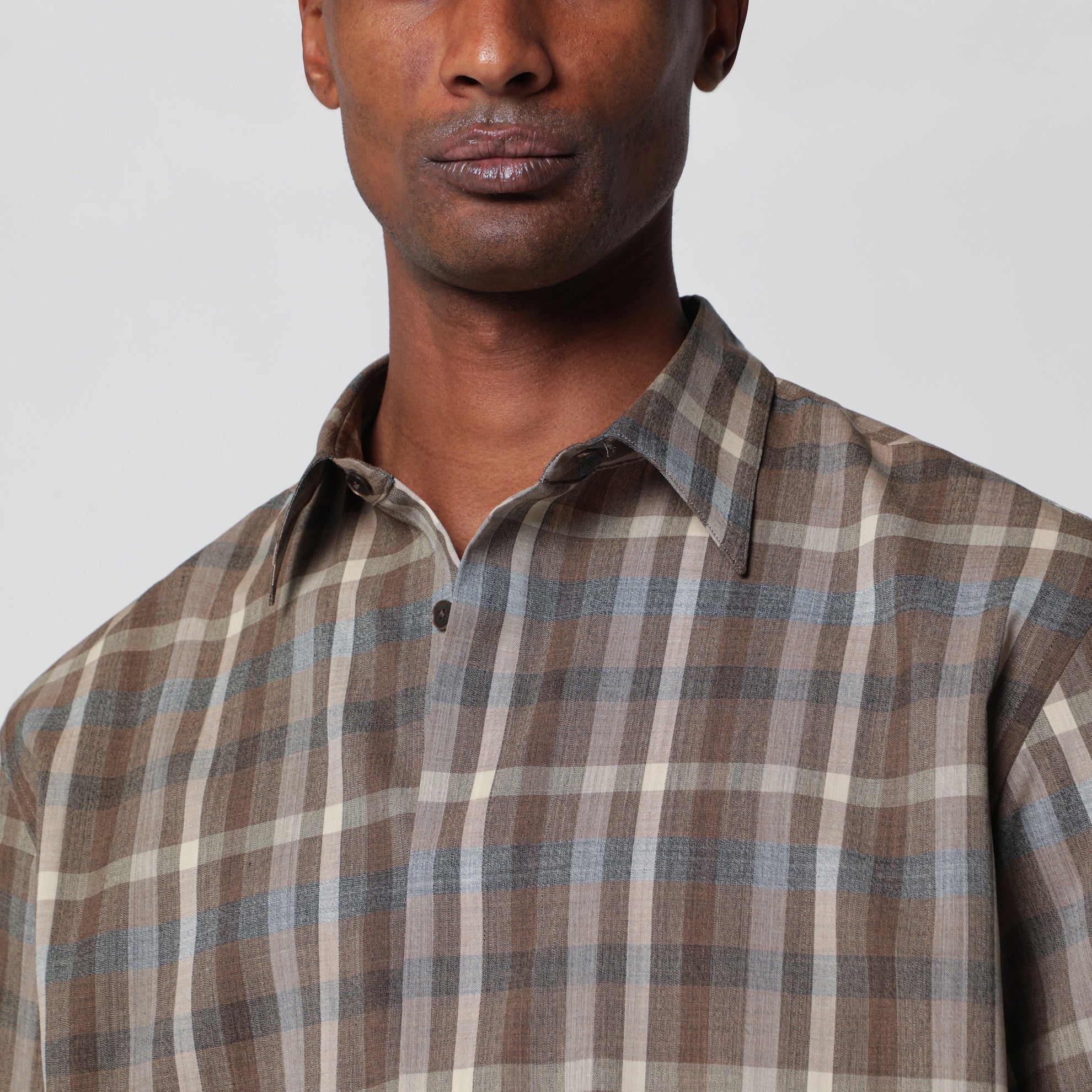 Short-sleeve wool check shirt