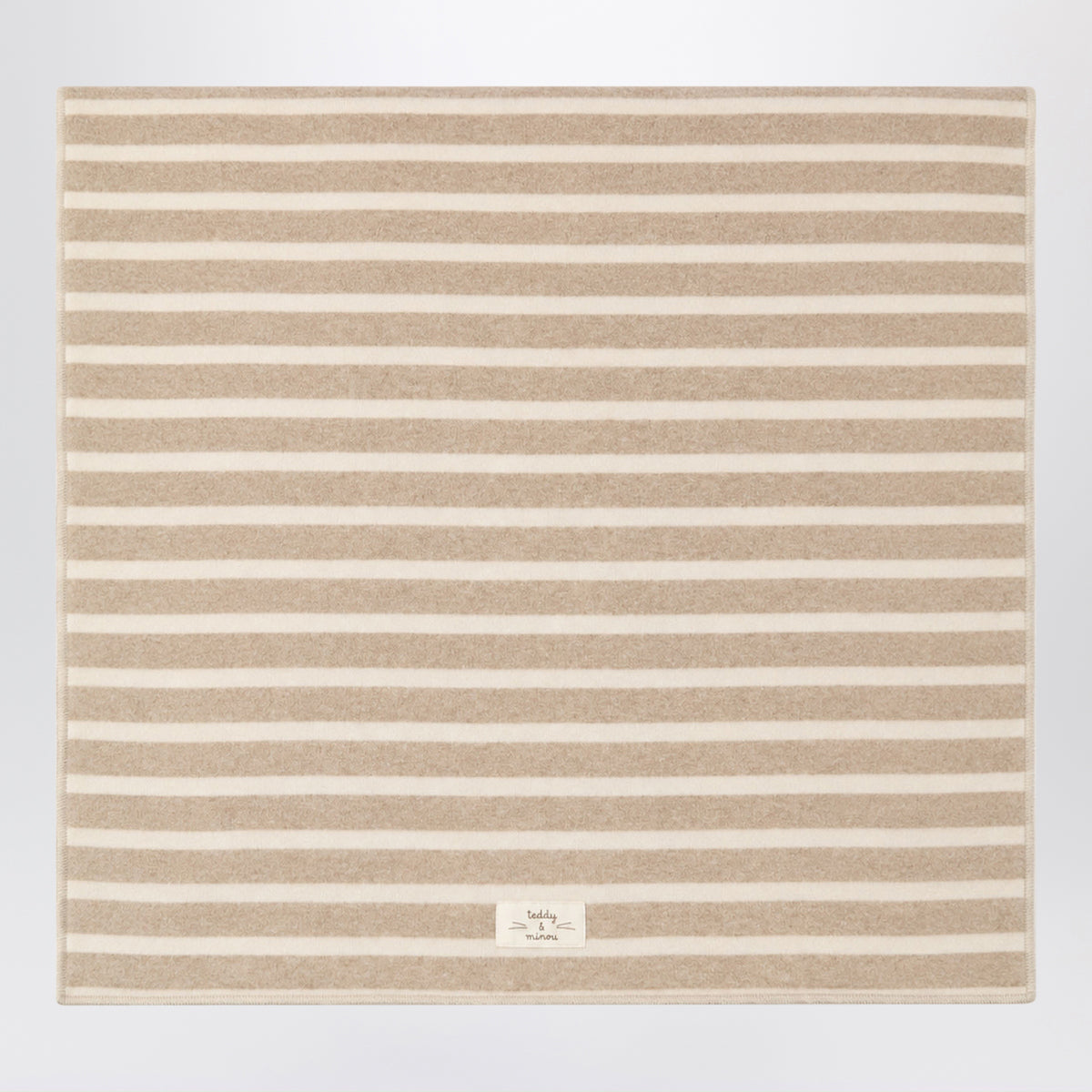 Couverture beige à rayures en mélange de coton