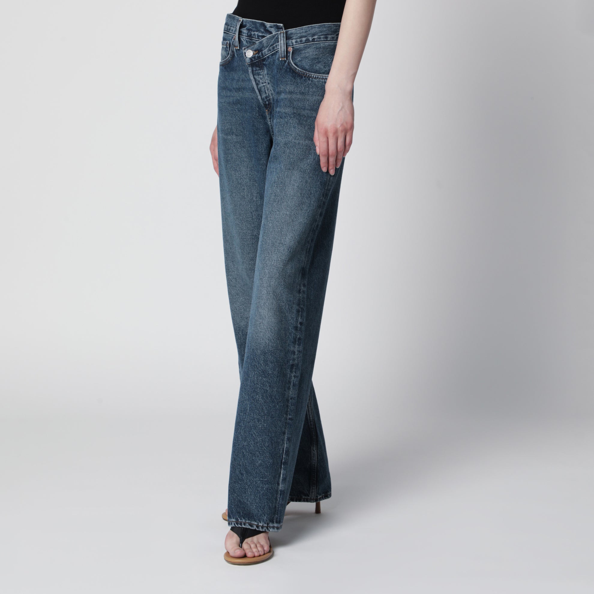 Jean Arc Criss Cross en denim indigo foncé