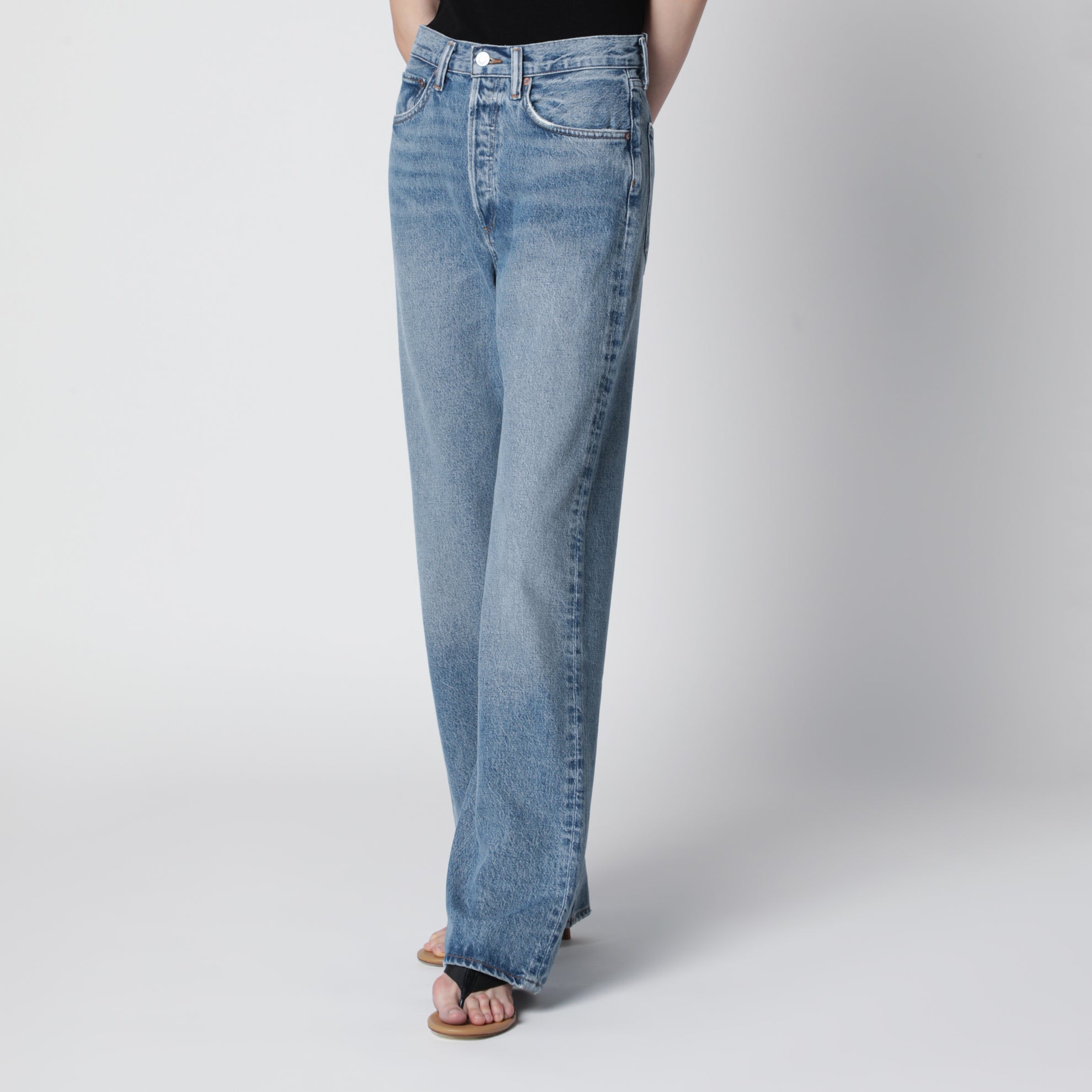 Vintage Loose Jeans aus mittelblauem Indigo-Denim