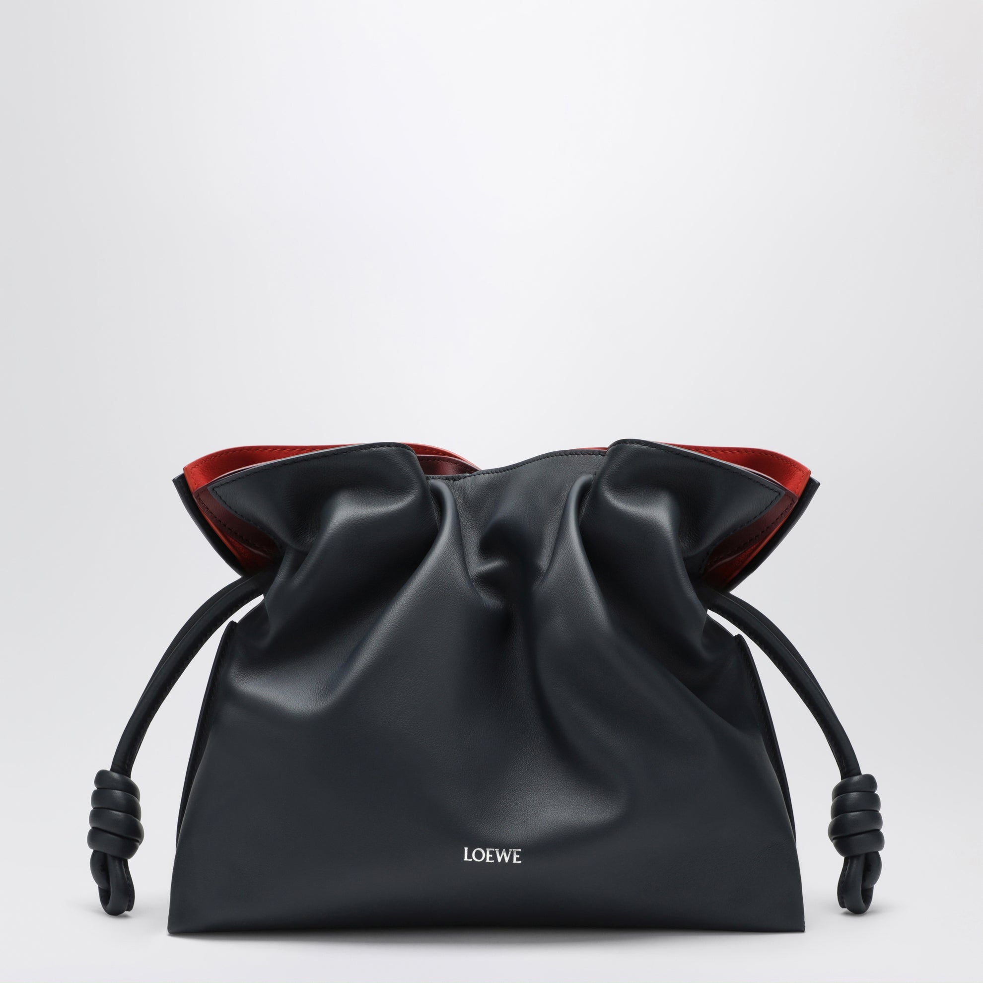 Mittelgroße Flamenco Pochette im Layer-Look aus dunkelblauem Leder