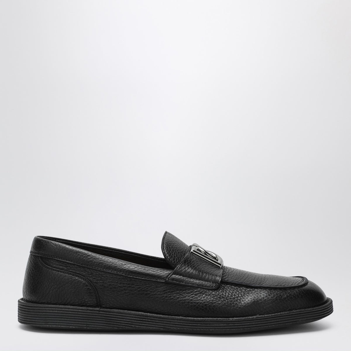 Dolce & Gabbana Exquisite Black Lizard Leather Loafers $5849 Dolce & Gabbana - 1/1 Sample Black CROCODILE Loafers  main image 2