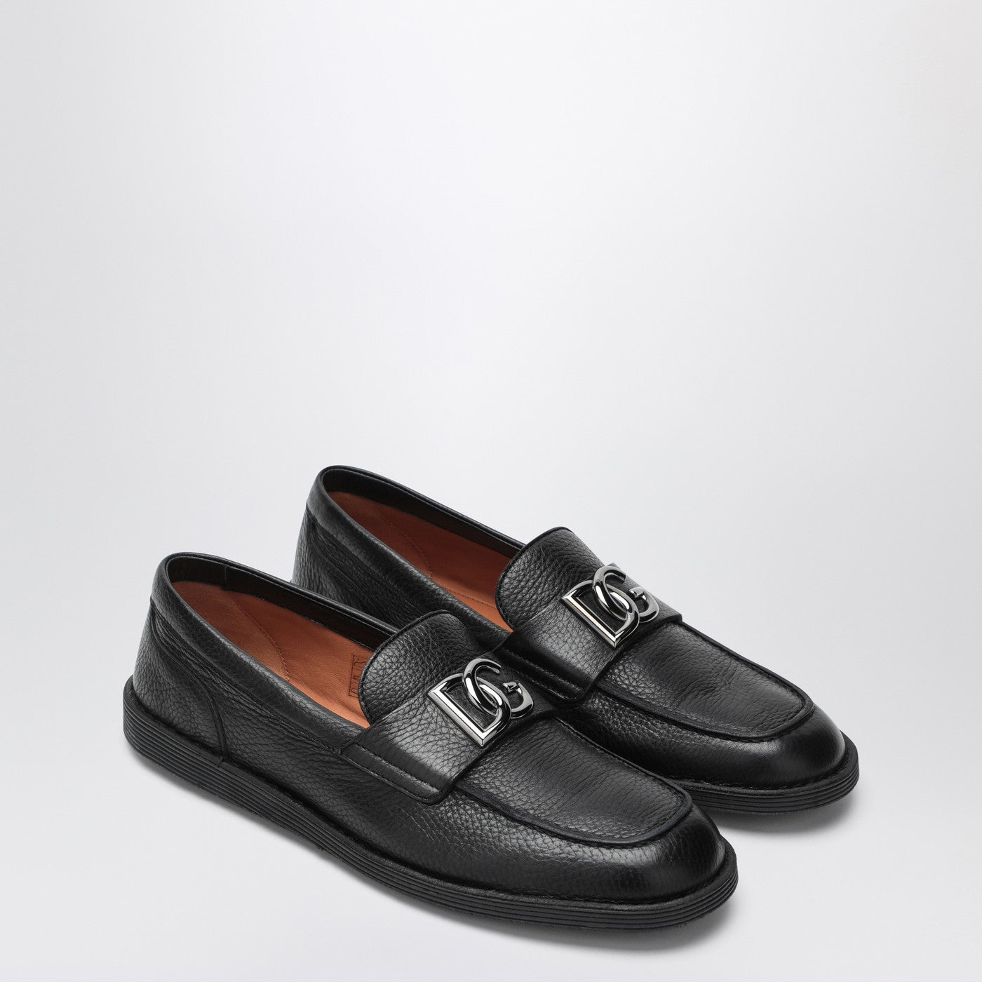 Dolce&Gabbana Black leather loafers with DG logo | TheDoubleF