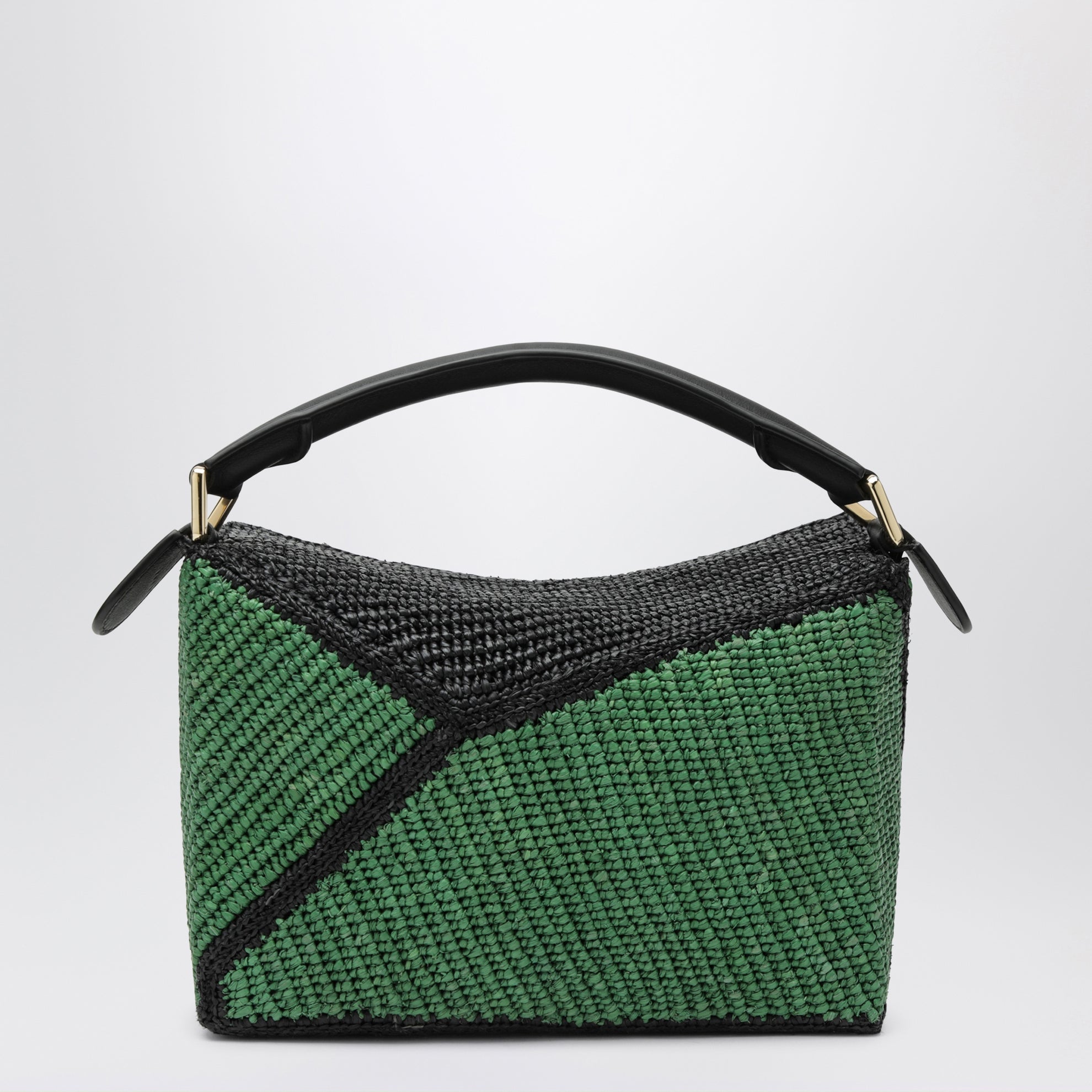 Kleine Puzzle Edge Tasche aus Raffia und Kalbsleder in Schwarz/Grün