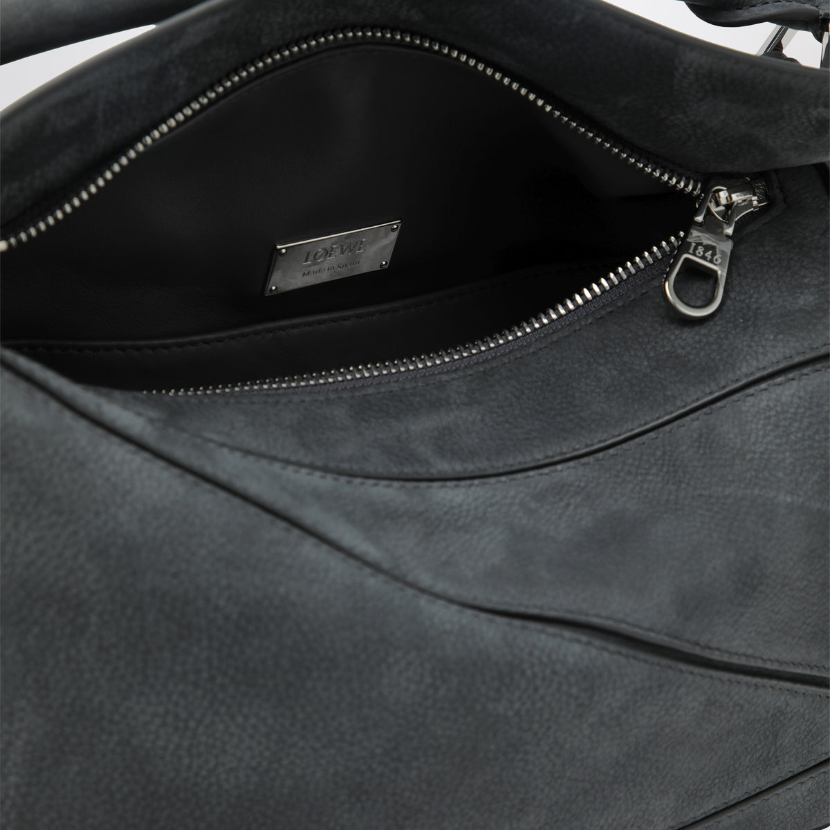 Borsa Puzzle piccola grigia antracite in pelle nabuk granata