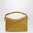 Borsa Featherlight Puzzle piccola color ocra in pelle scamosciata