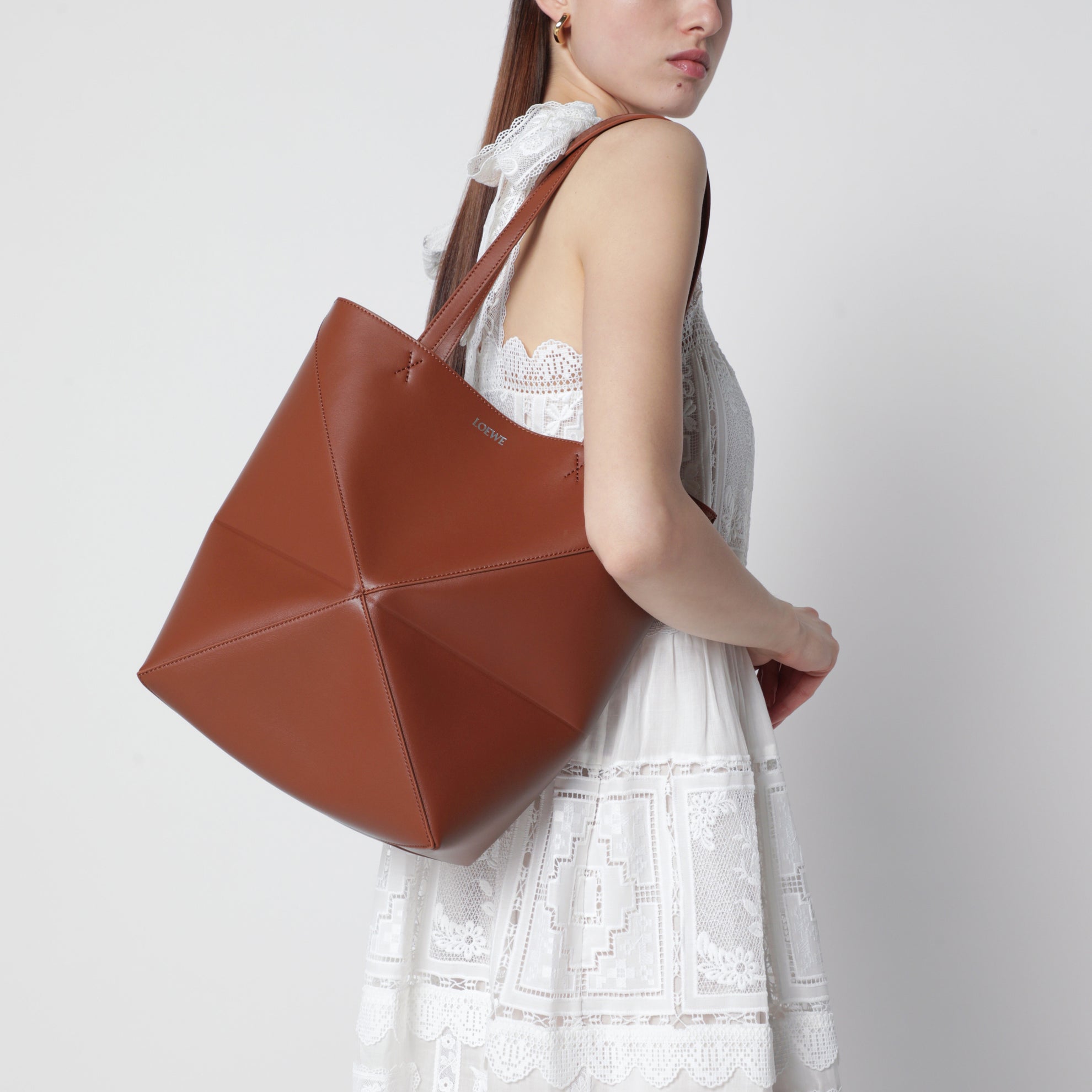 Medium Puzzle Fold tote bag in light brown leather