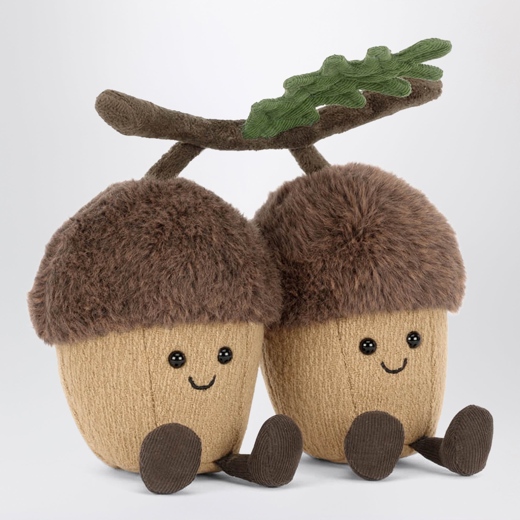 Amuseables Ort and Tum Acorns Plüschtier