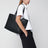 Borsa tote Puzzle Fold media in pelle blu navy