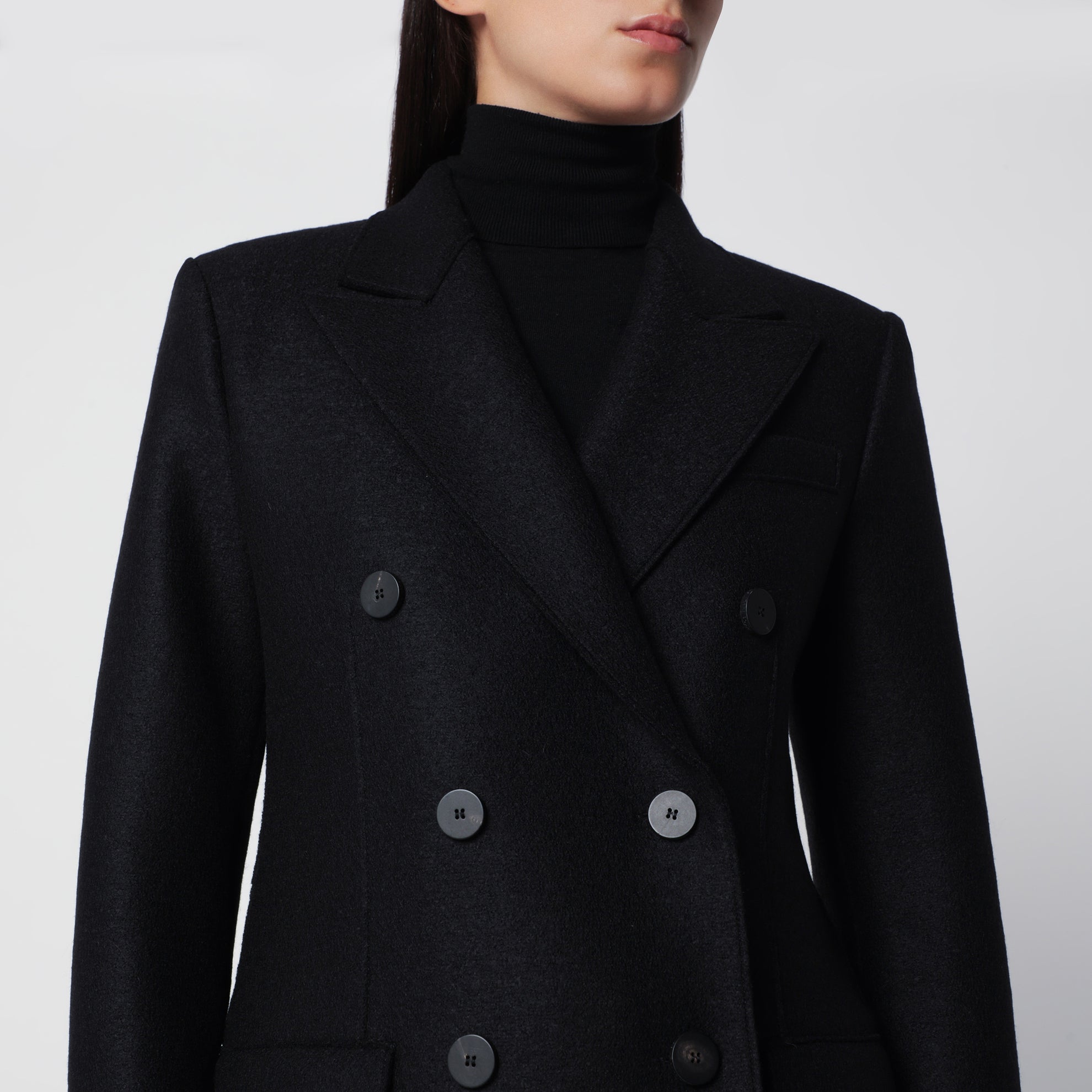 Cappotto doppiopetto lungo nero in lana