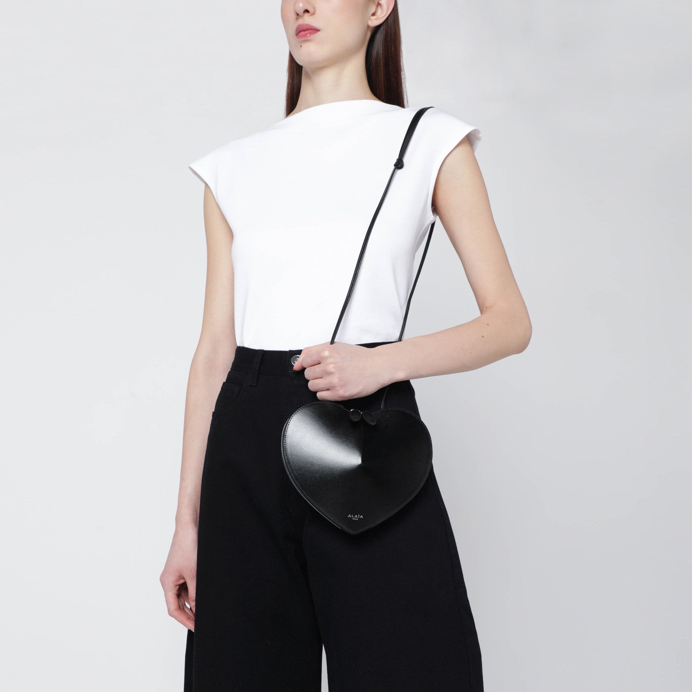 Le Coeur black leather bag