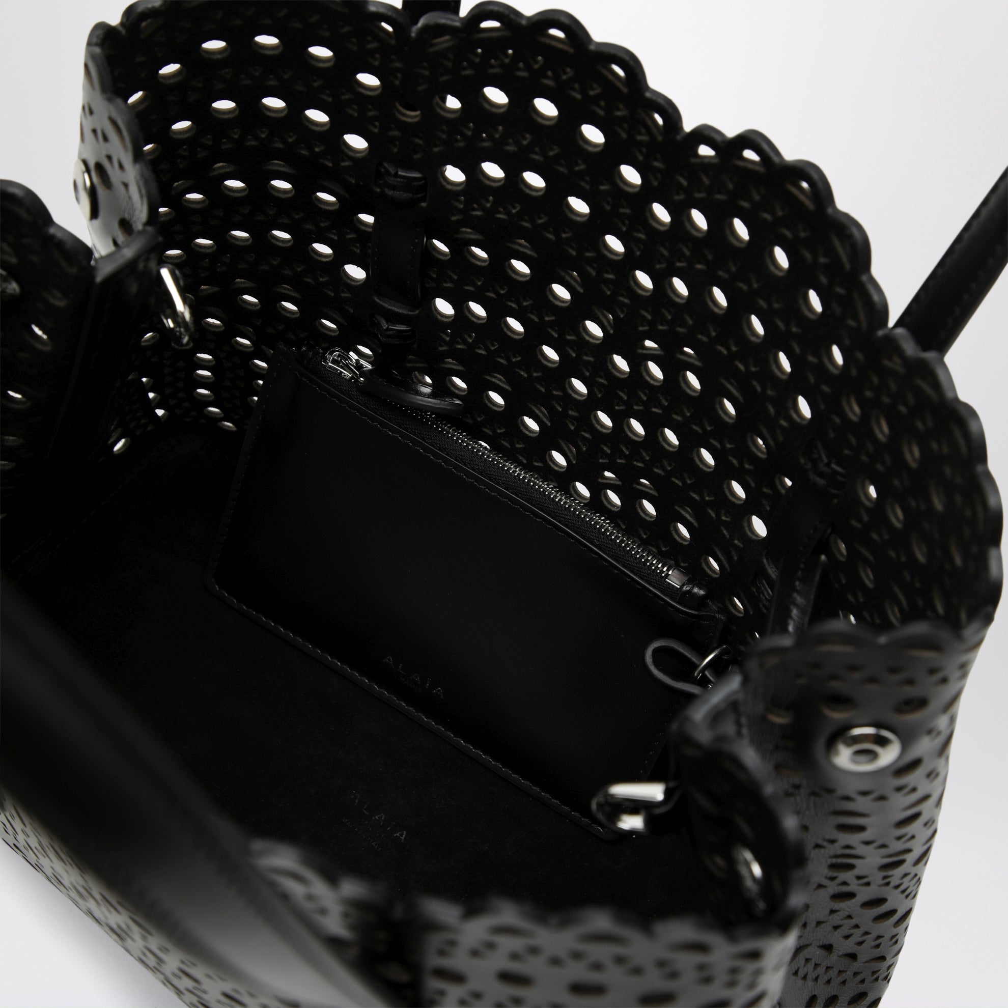 Sac Mina 25 en cuir de veau Vienne noir