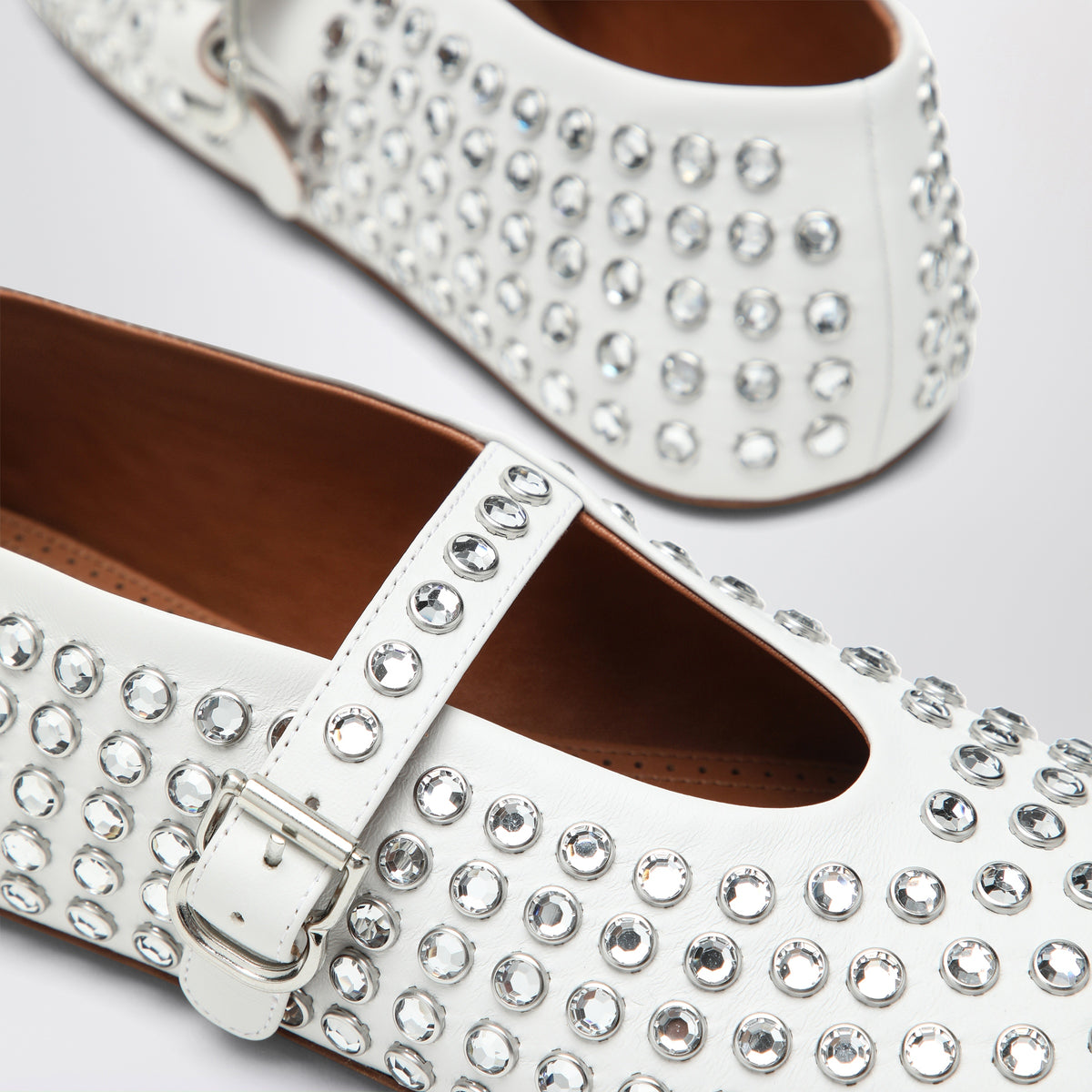 White leather ballerina with crystals