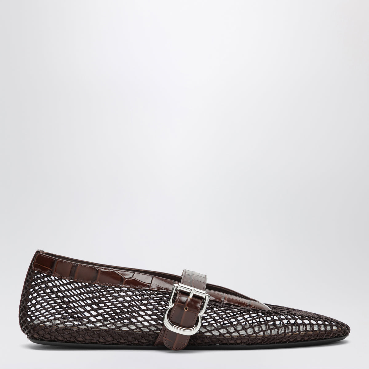 Braune Ballerinas aus Mesh und Leder in Kroko-Optik