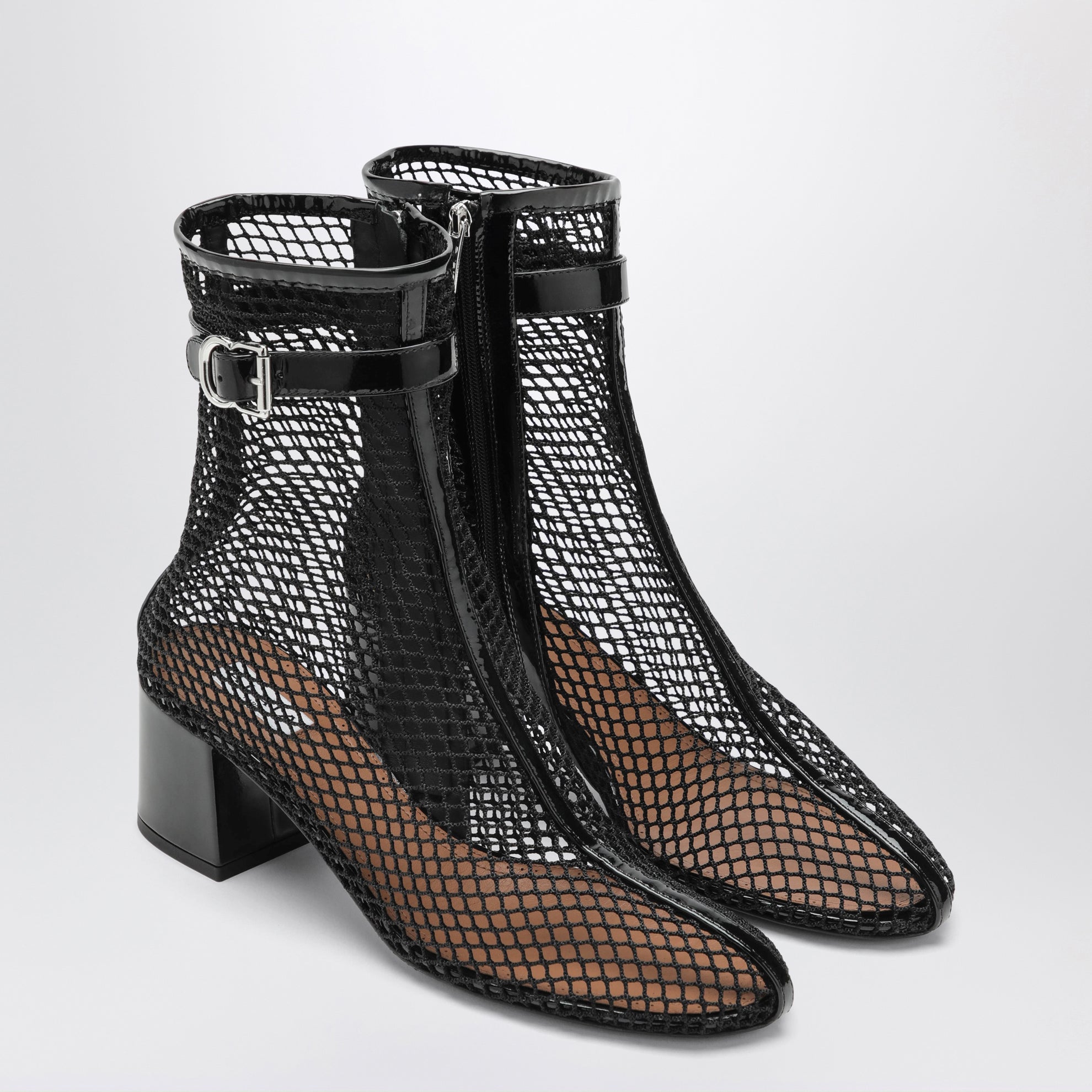 55 Stiefel aus Mesh in Schwarz