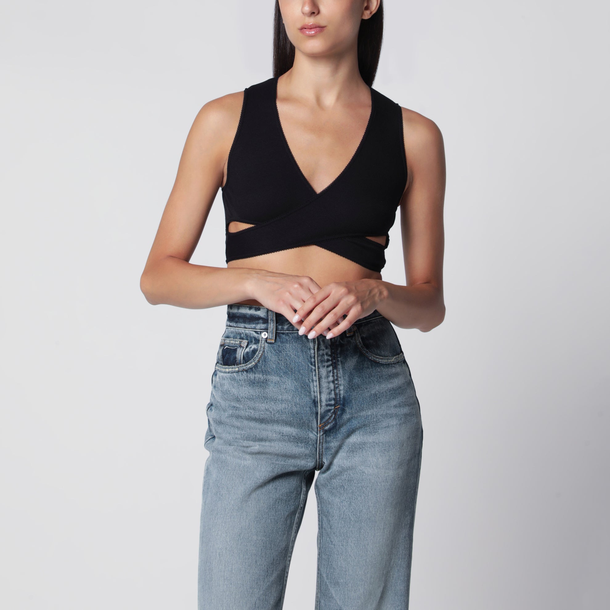 Top incrociato nero in misto cotone