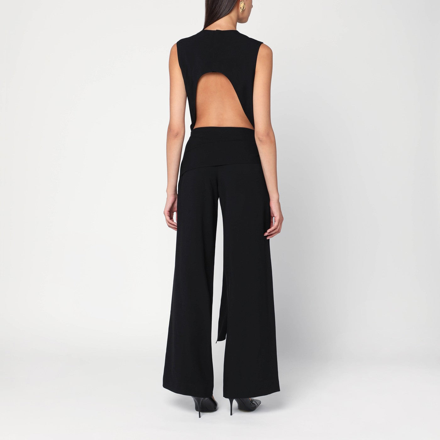 Full jumpsuit with a belt at the waist