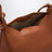 Sac Scarf format moyen en cuir marron clair