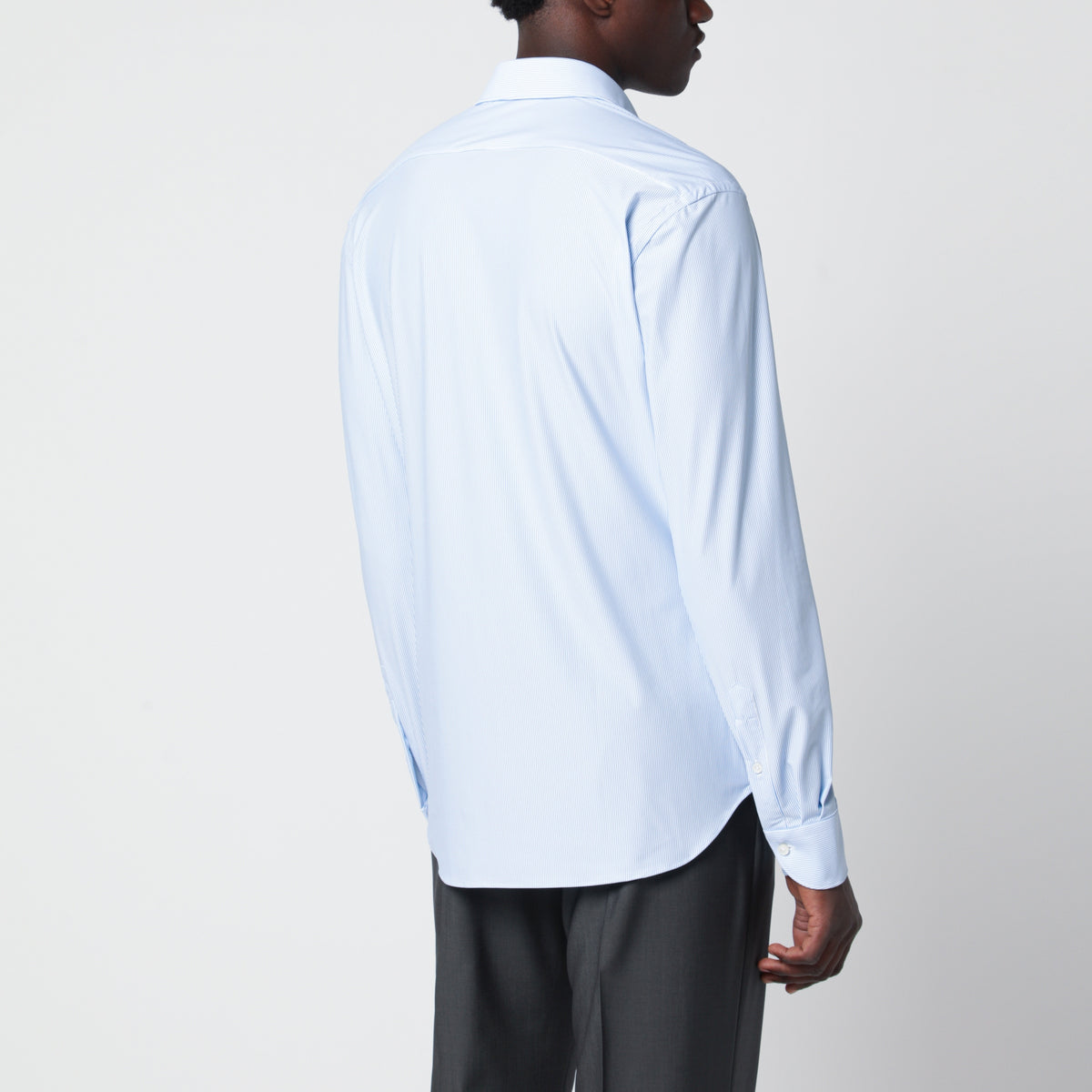 Hellblau/weiß gestreiftes Active Hemd aus Twill