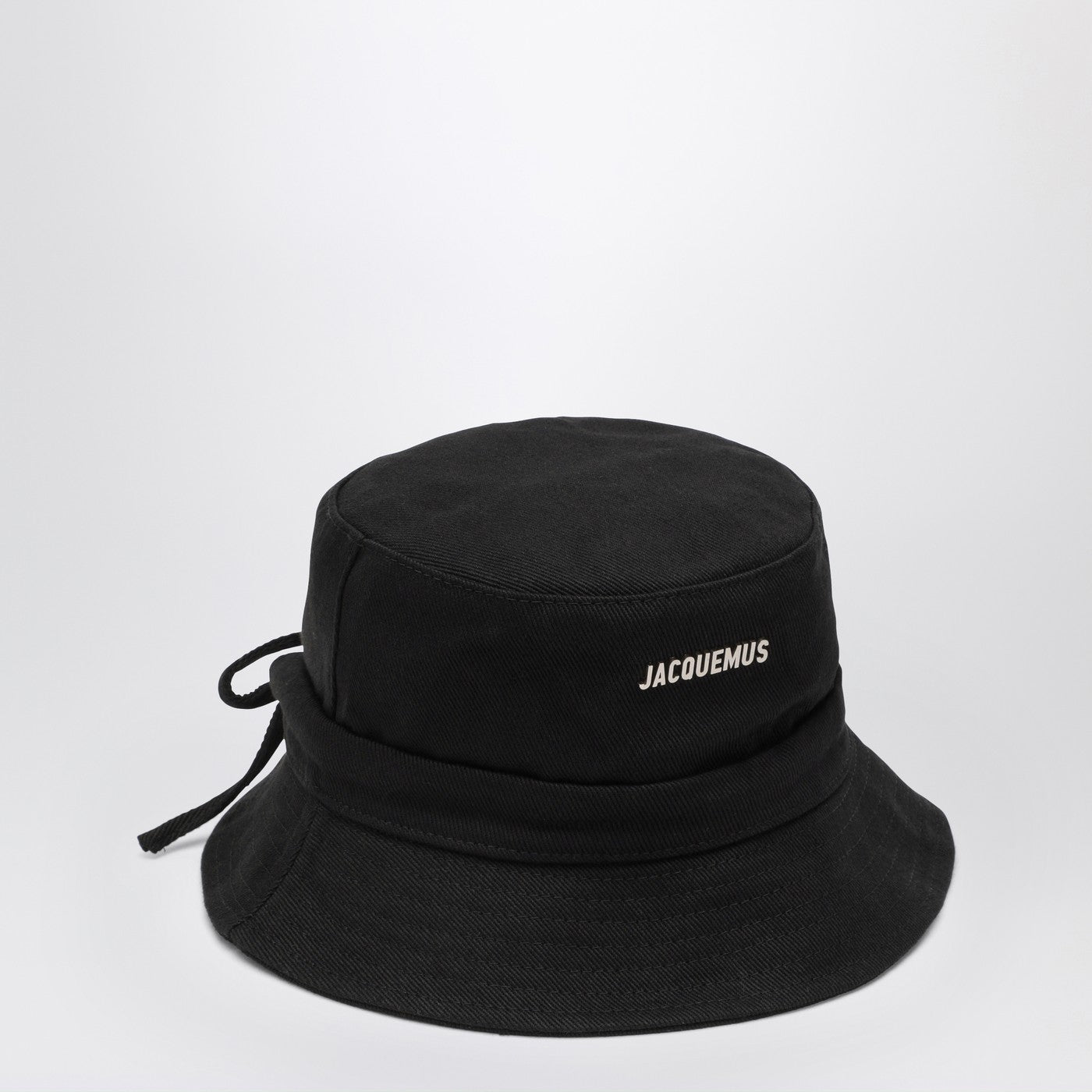 未使用 JACQUEMUS LE BOB GADJO バケットハット 60 JACQUEMUS Le Bob Gadjo black cotton hat | TheDoubleF