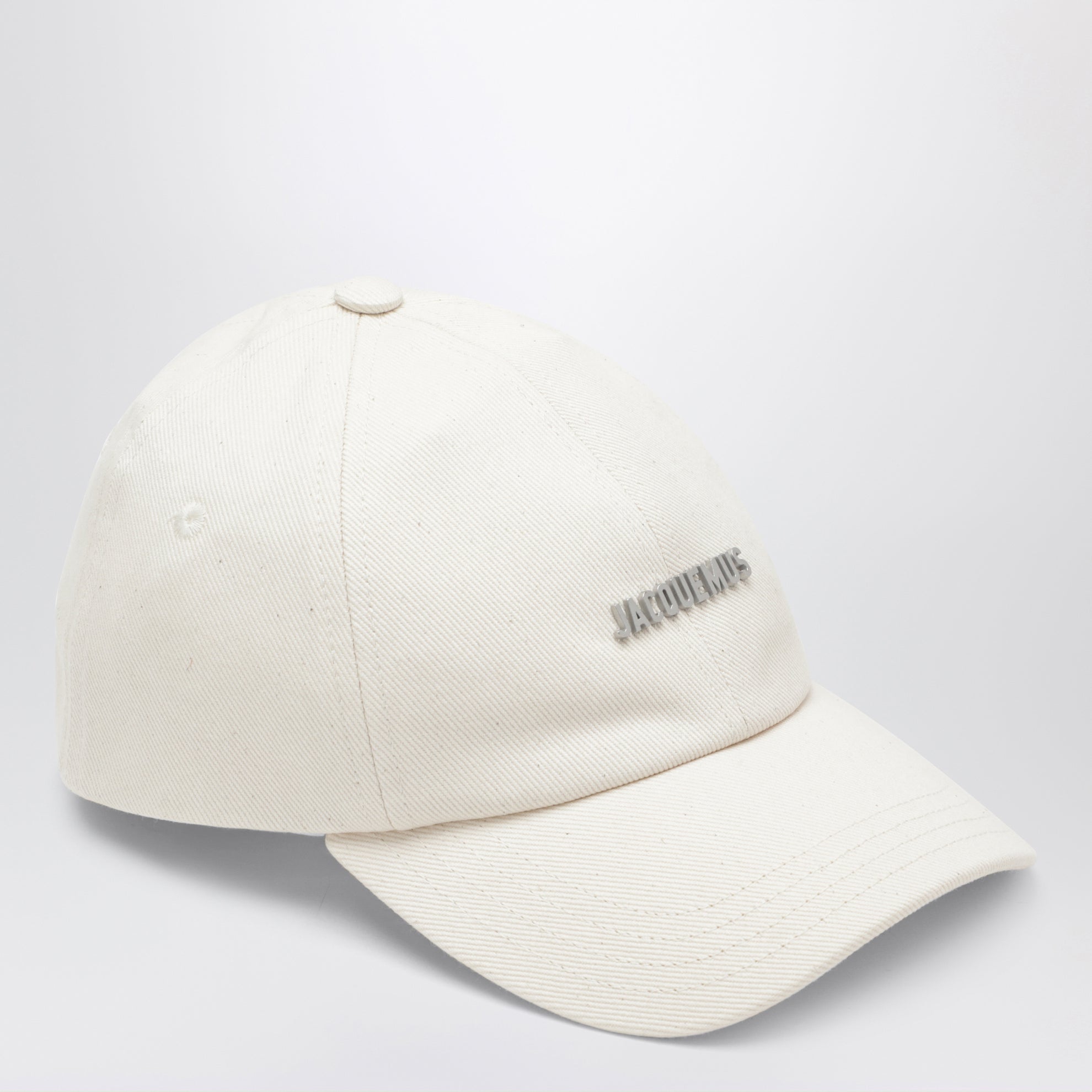 White baseball cap with logo