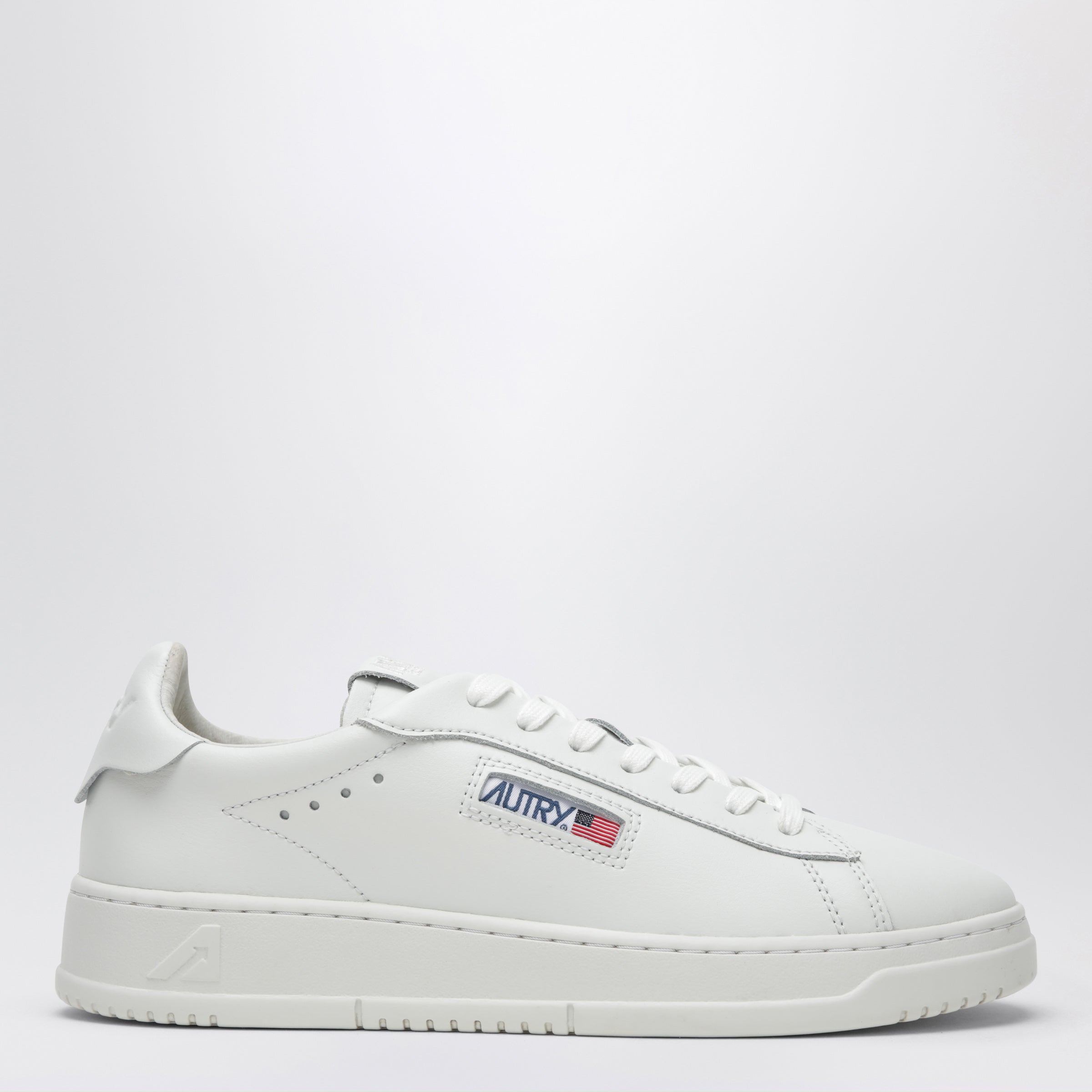 AUTRY Dallas Low leather sneakers in white | TheDoubleF