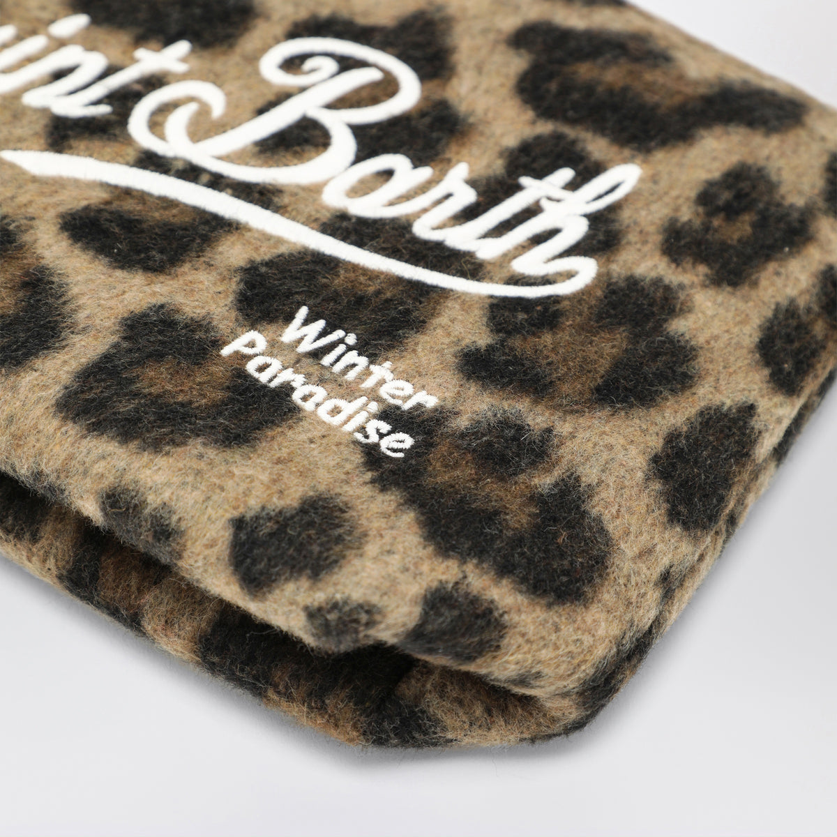 Leo zip-up clutch bag in a wool blend