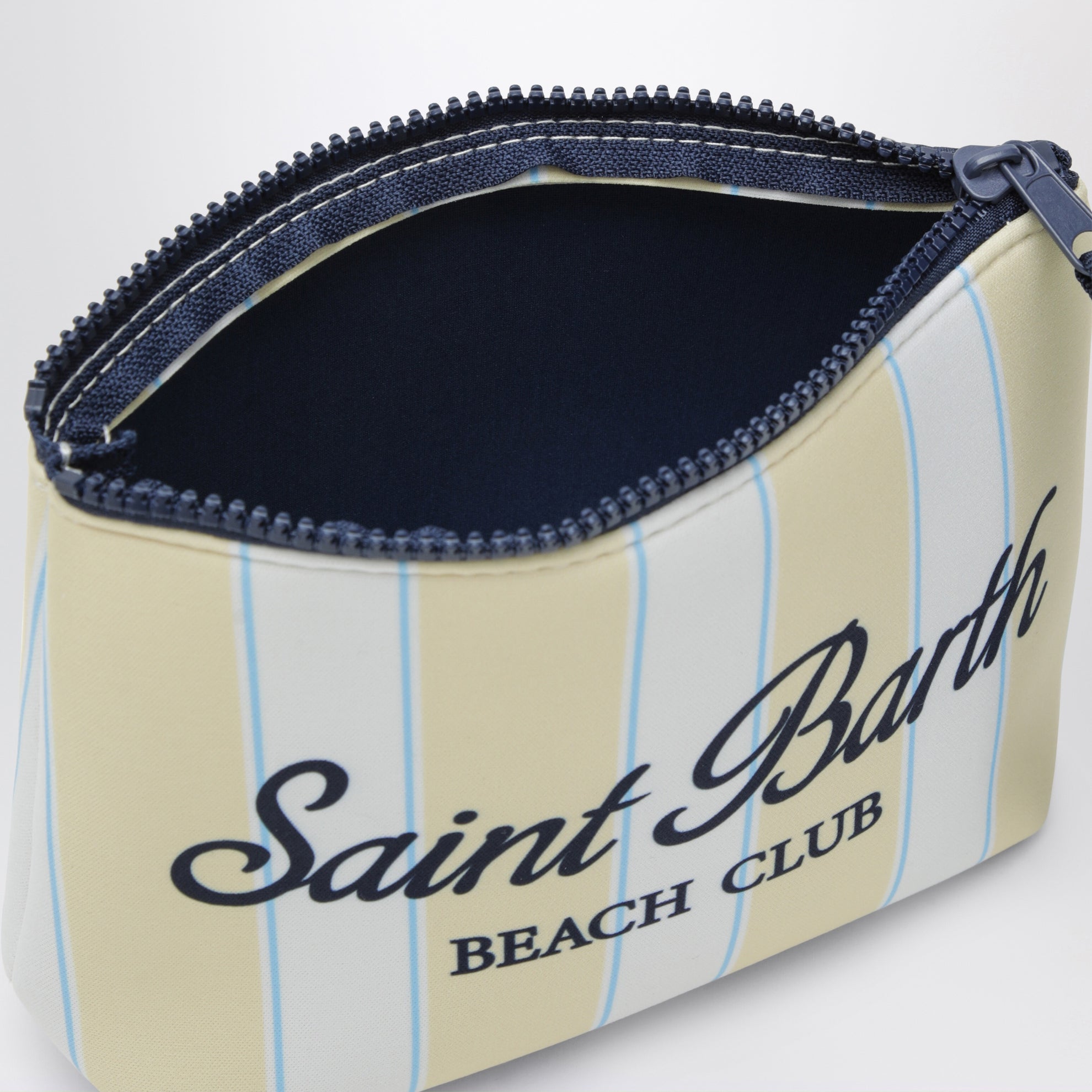 Aline Clutch aus gestreiftem Scuba-Stoff