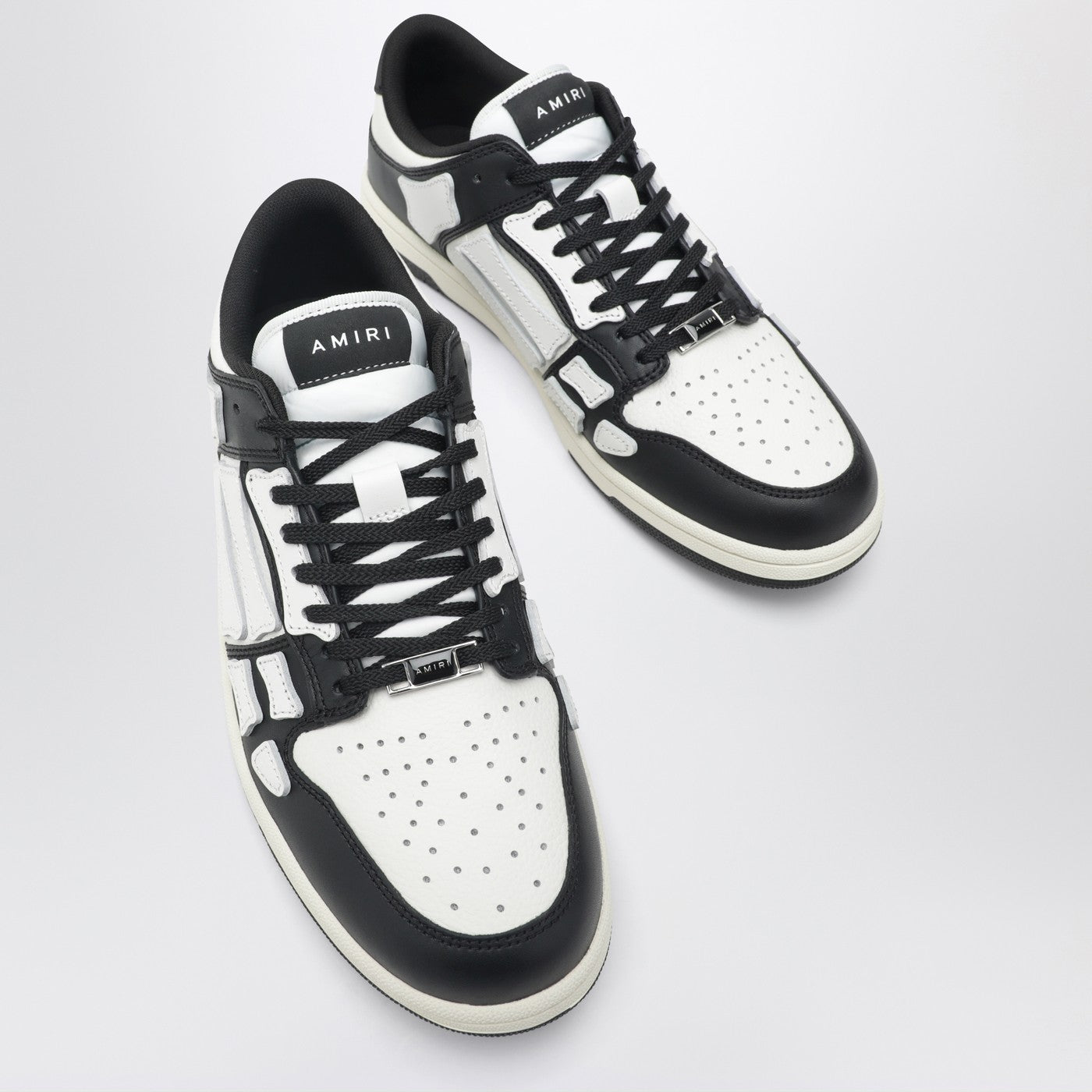 Sneaker Skel Top Low bianca/nera