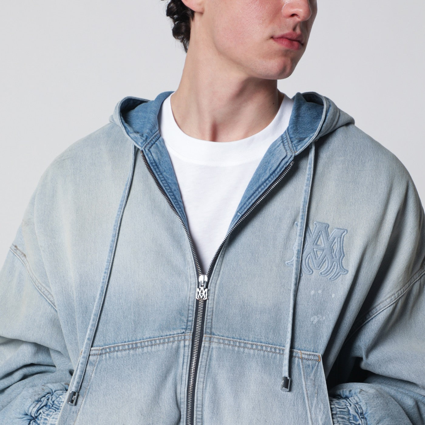 Bomber en denim délavé bleu clair