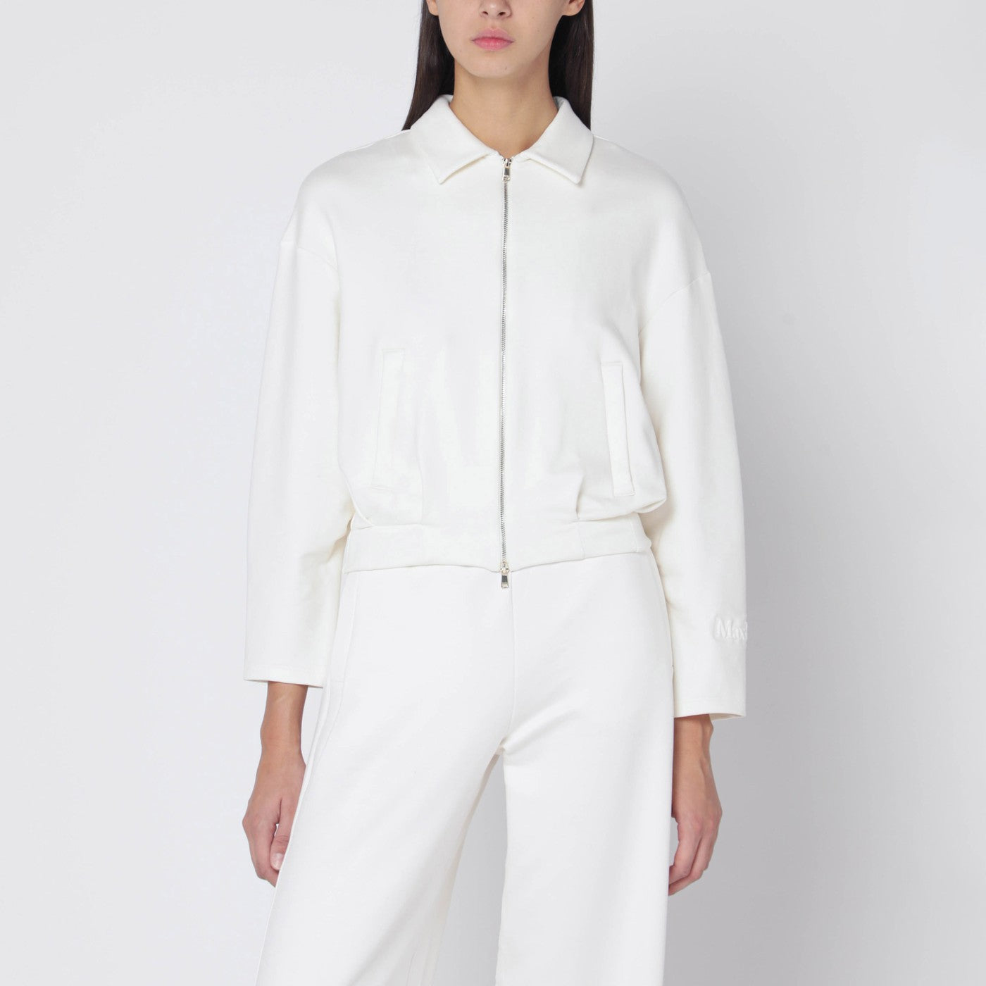 Weiße Cropped-Sweatshirt aus Seidenmischung
