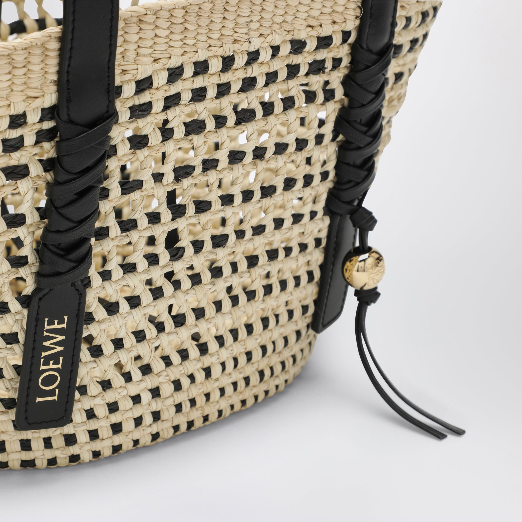 Small Iraca palm and leather Braid basket bag