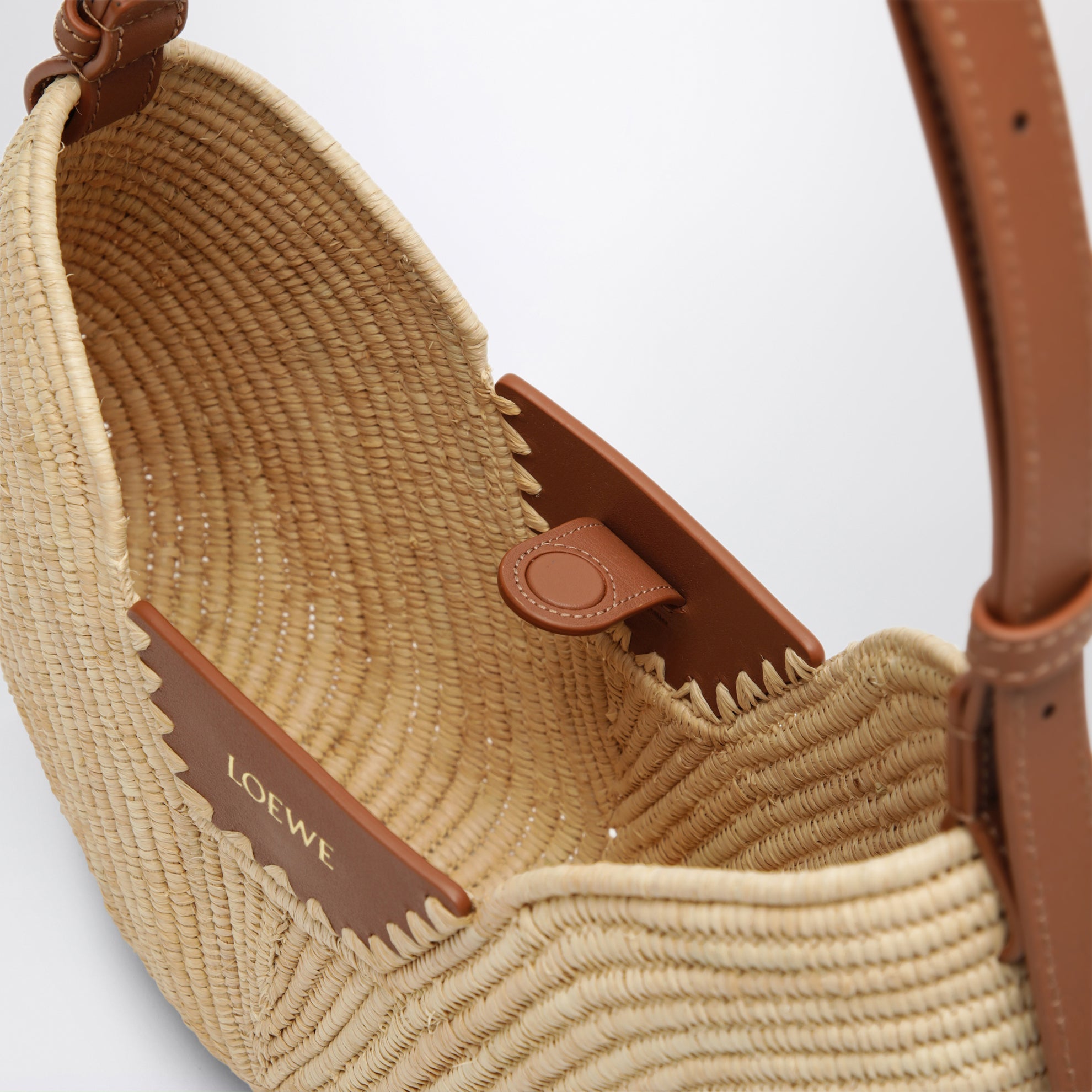 Borsa Swing media in rafia e vitello naturale