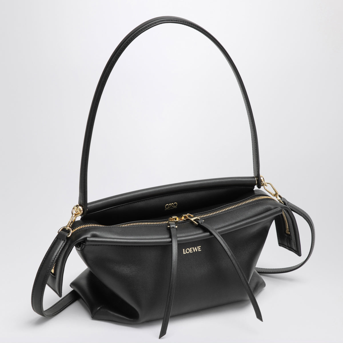 Borsa Whisker piccola nera in pelle di vitello