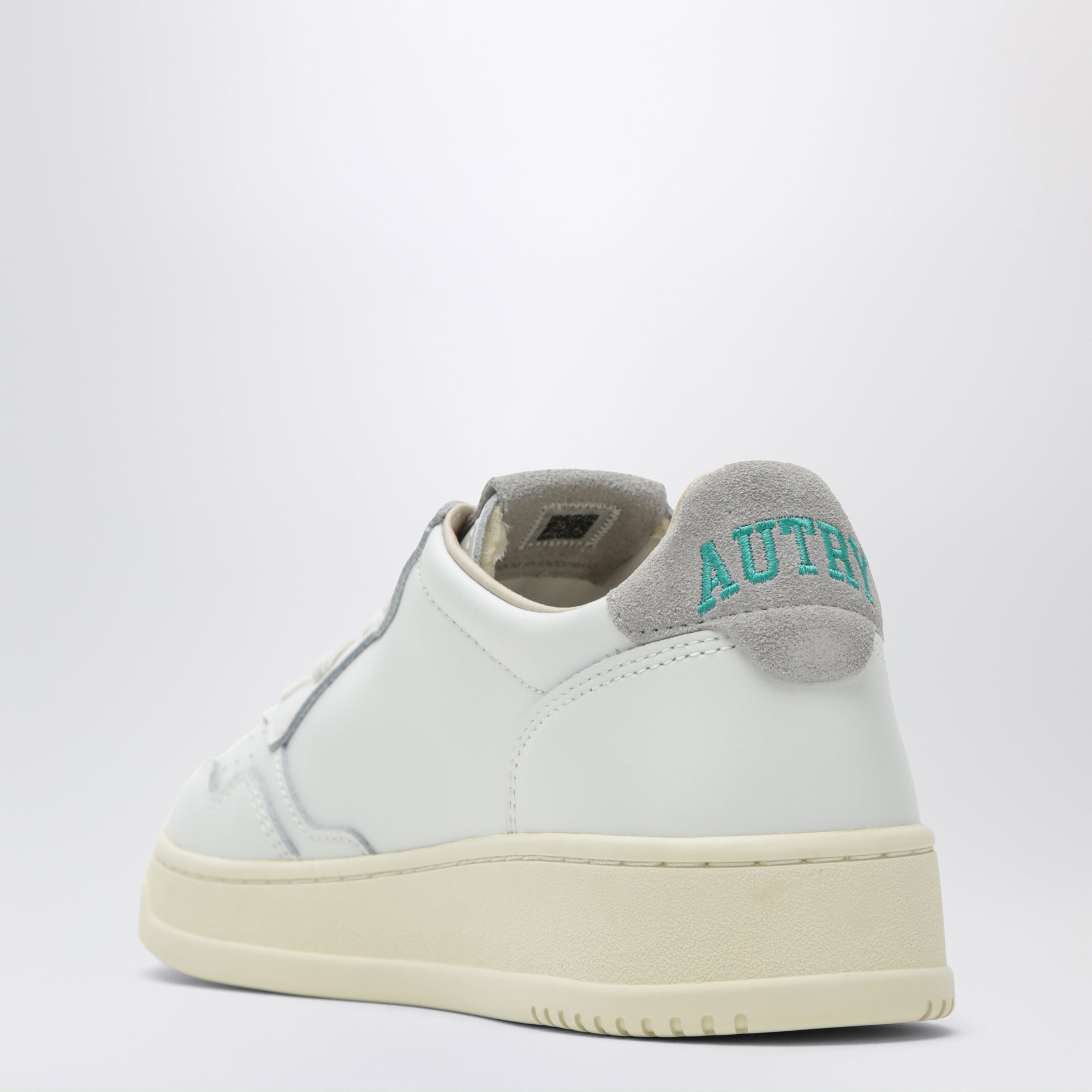 Medalist Low sneakers in white/cloud grey leather and suede