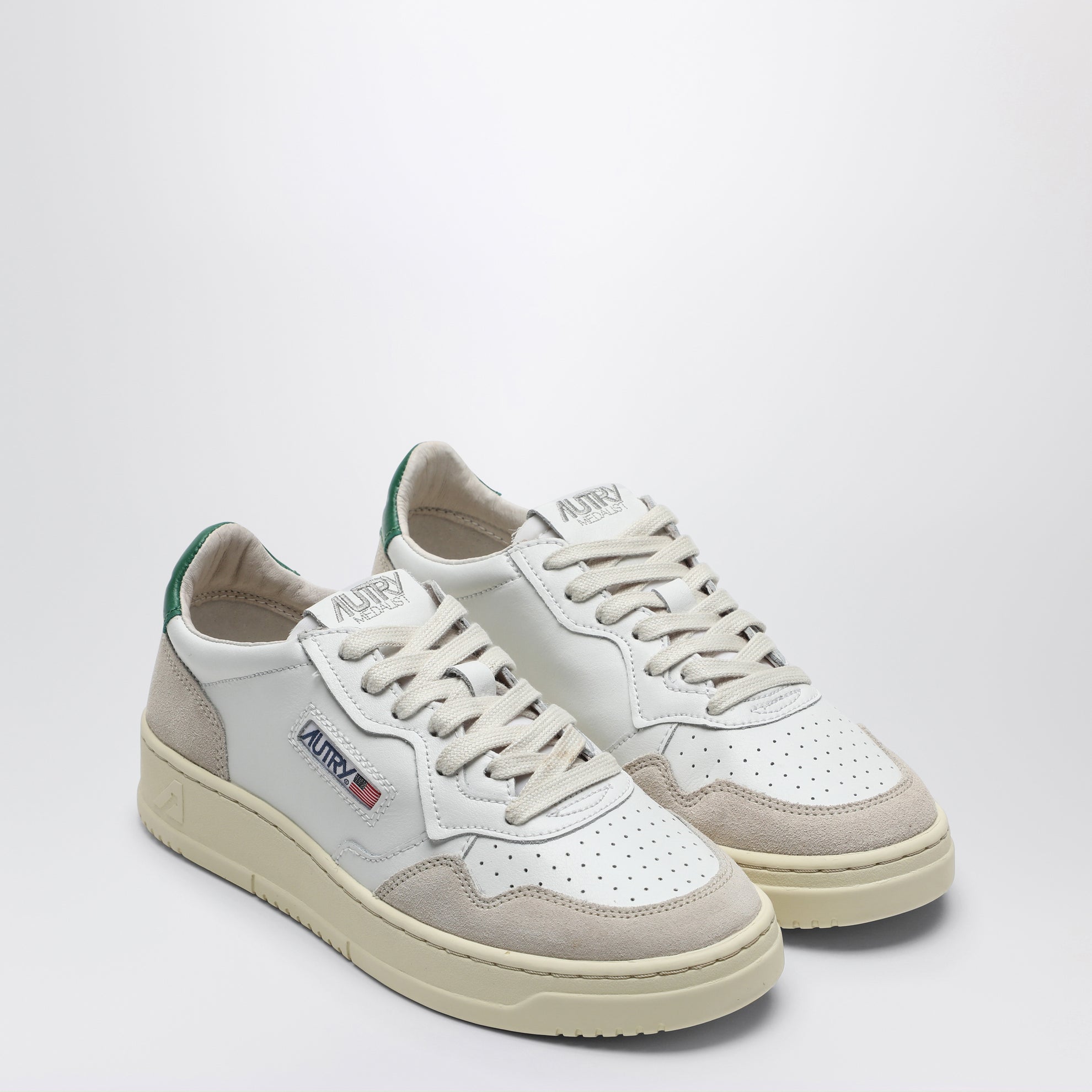 Basket Medalist en cuir et daim blanche/vert