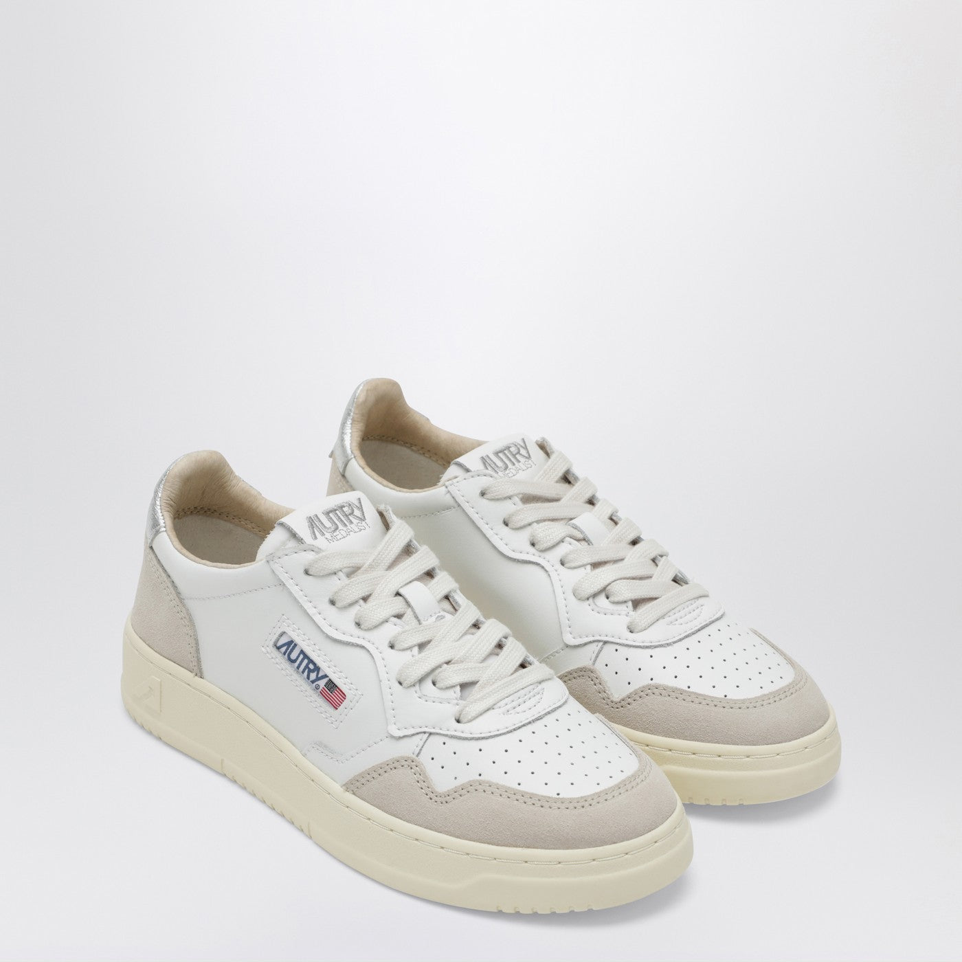 Sneakers Medalist Low in pelle e suede bianca/argento