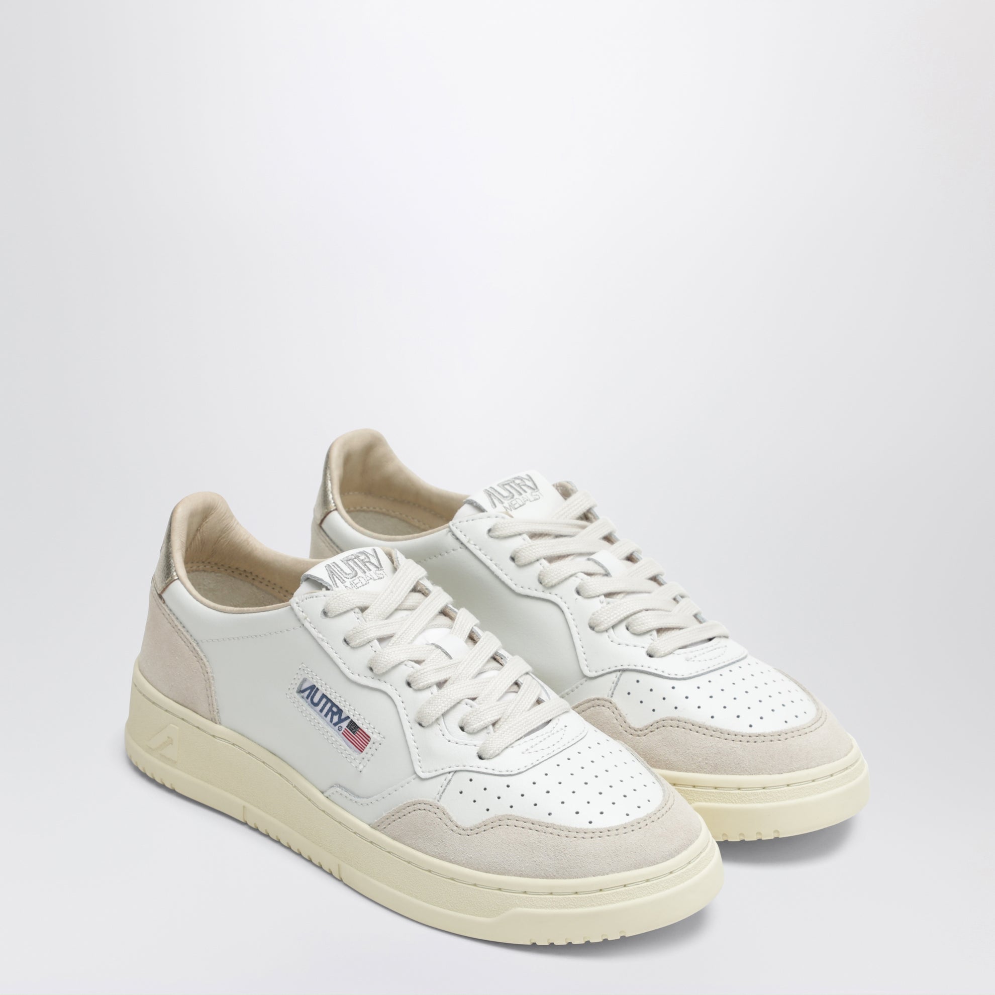 Medalist Low sneakers in white leather and gold suede