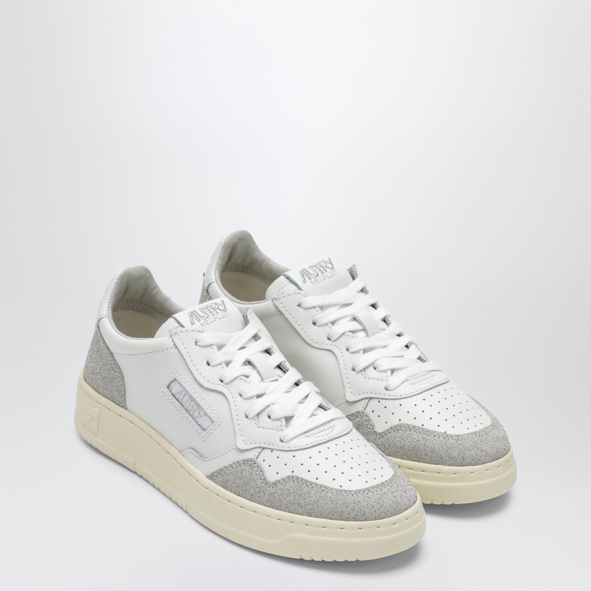 Medalist Low sneakers in white leather and glitter suede