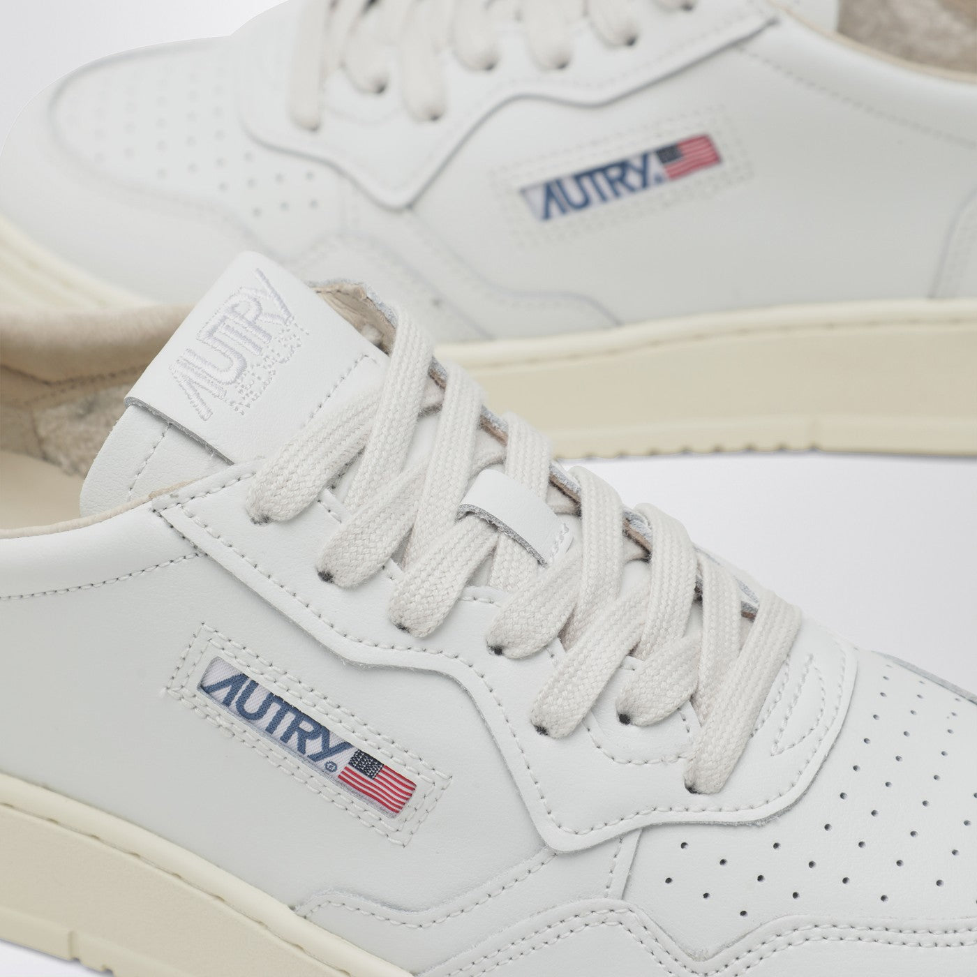 Sneakers Medalist Low blanches et orange