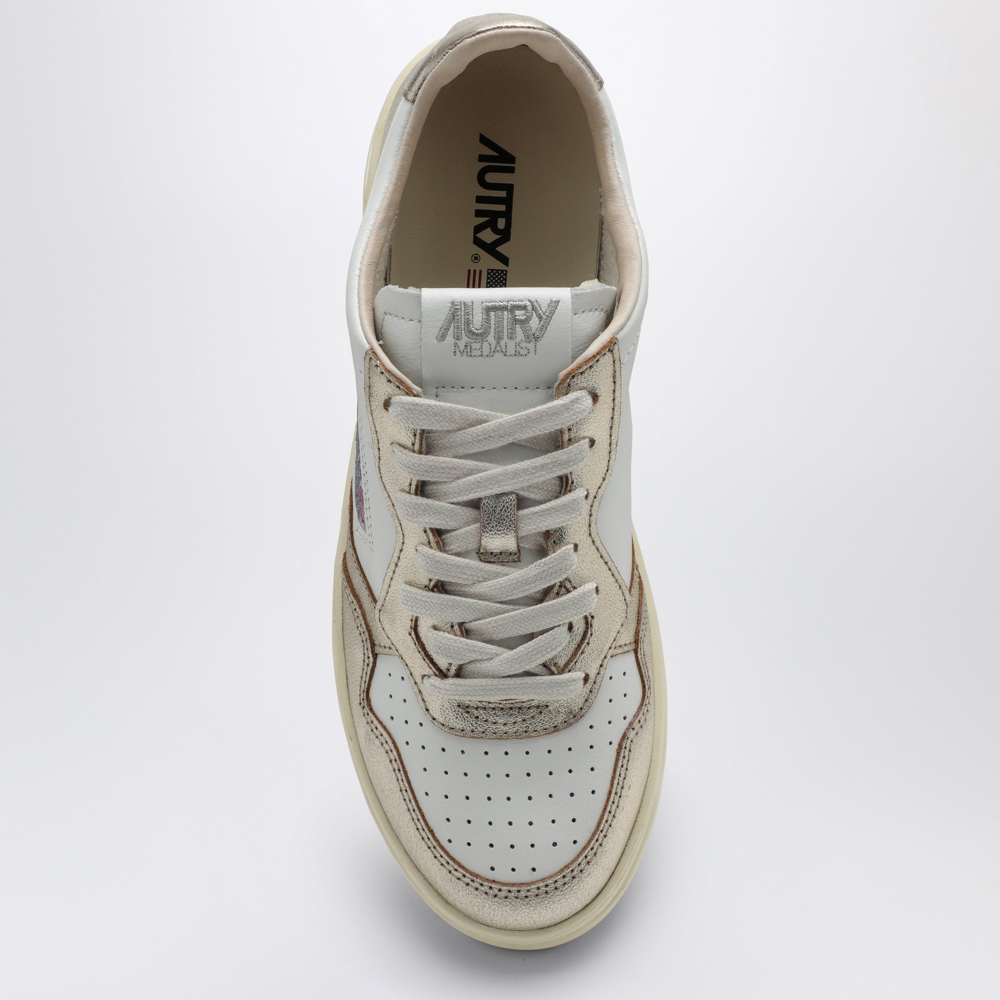 Medalist Low Sneakers aus weißem/platinfarbenem Leder